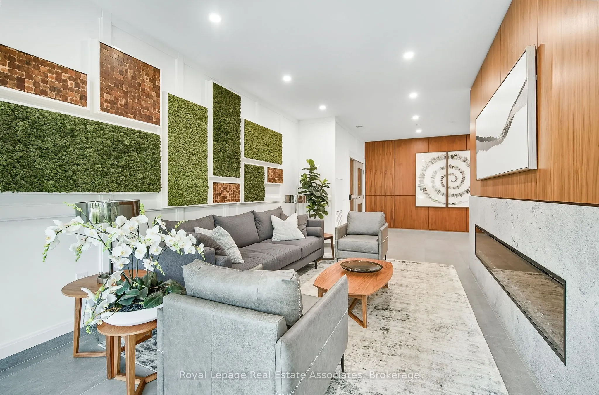 1880 Gordon Street, #112