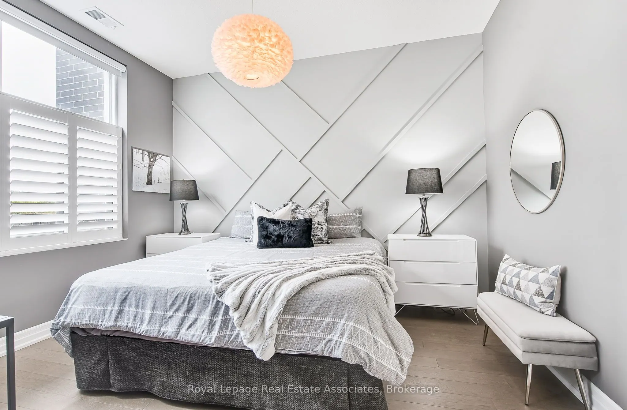 1880 Gordon Street, #112