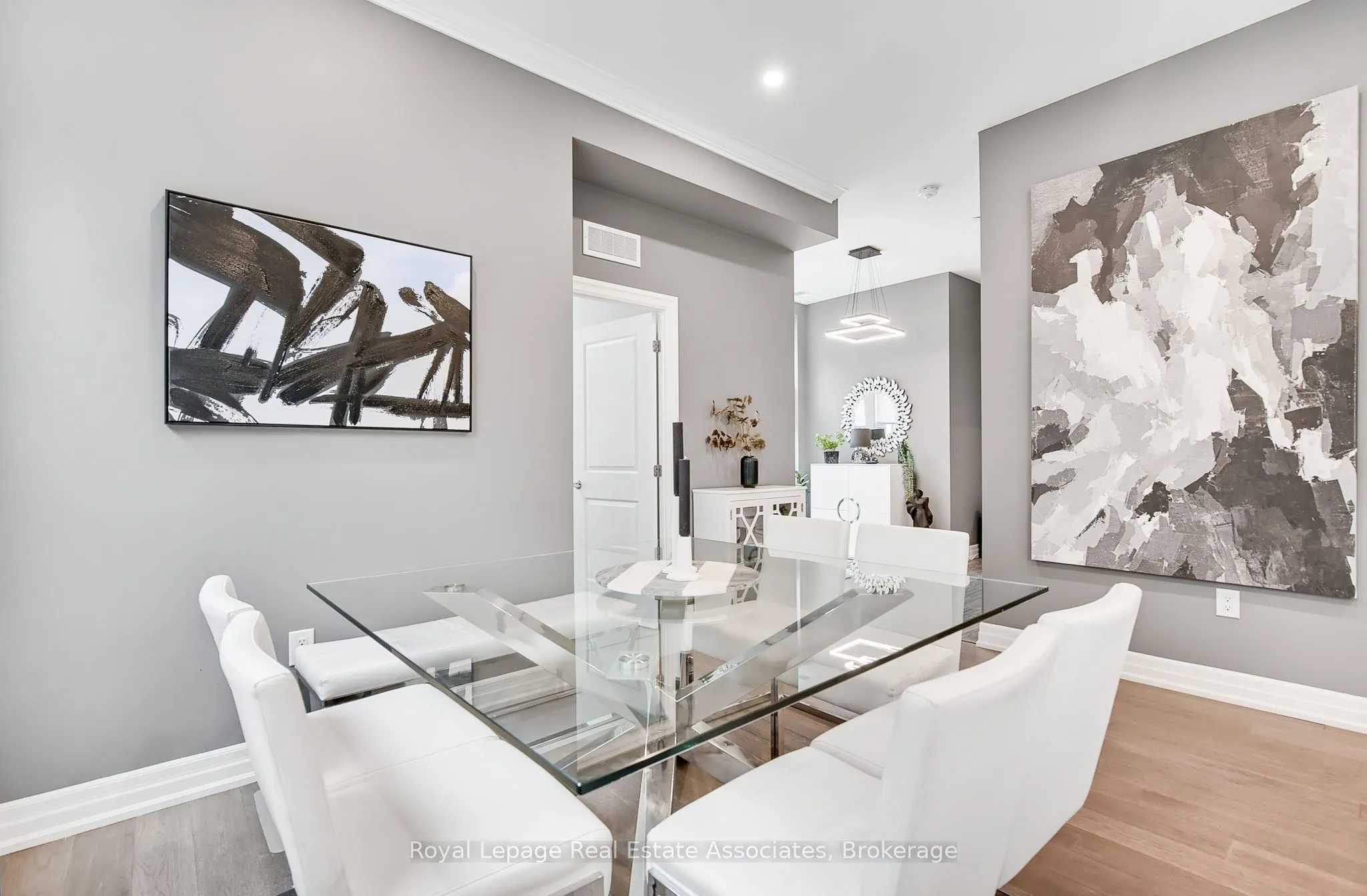 1880 Gordon Street, #112