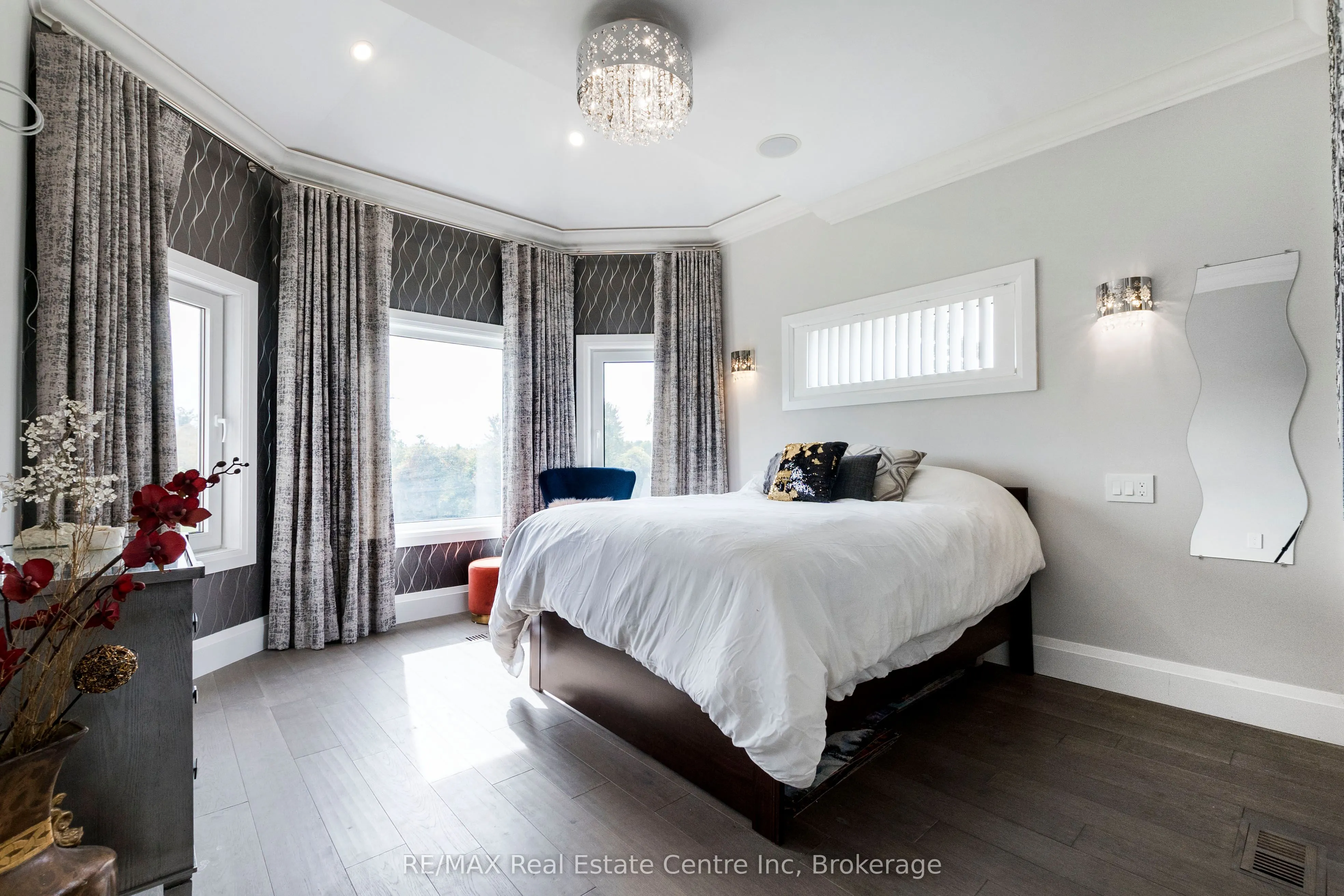 6805 WELLINGTON RD 34 Drive S