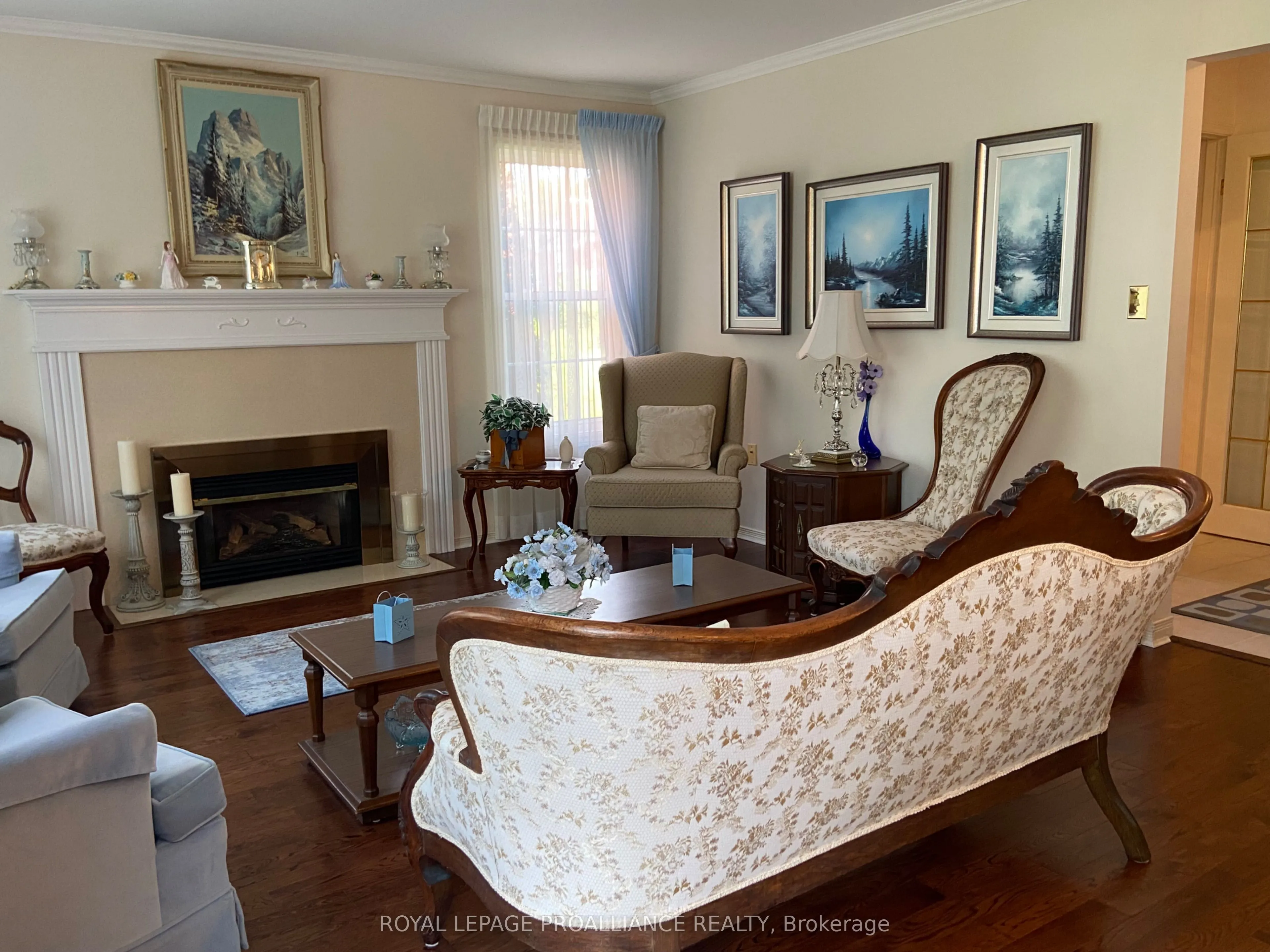 45 COUNTRY CLUB Place, #16