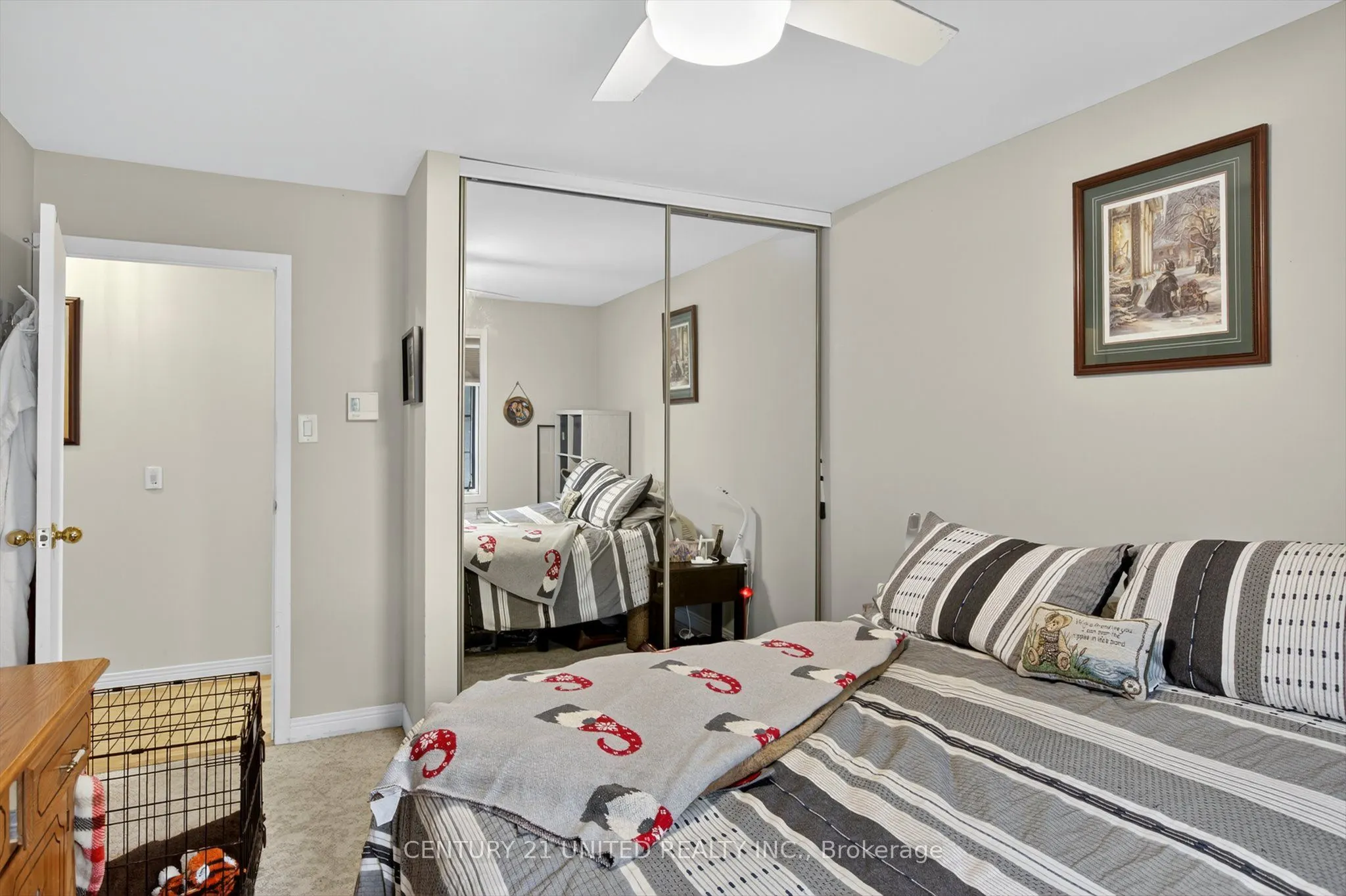 635 Whitaker Street, #8