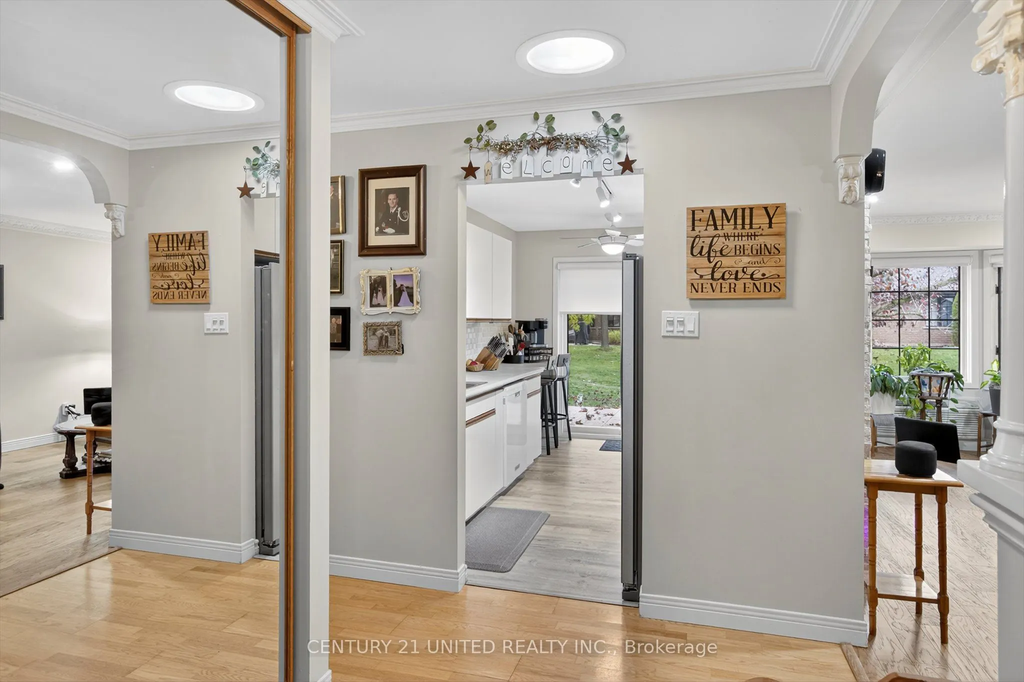 635 Whitaker Street, #8