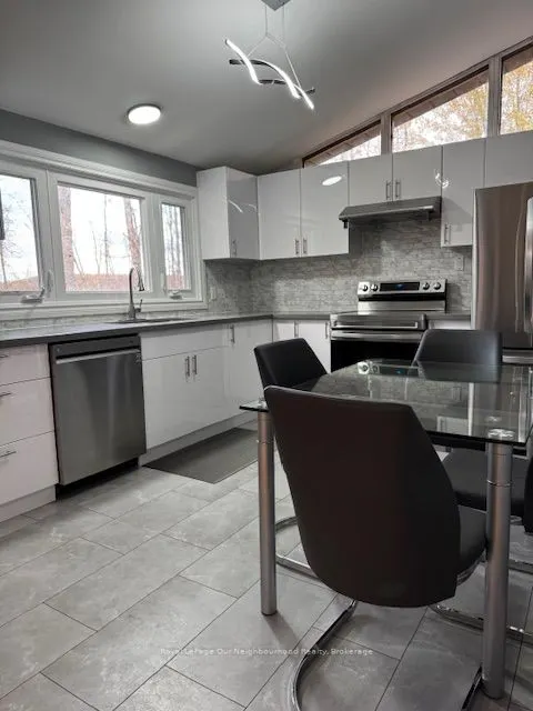 41 Valley View Lane, #A