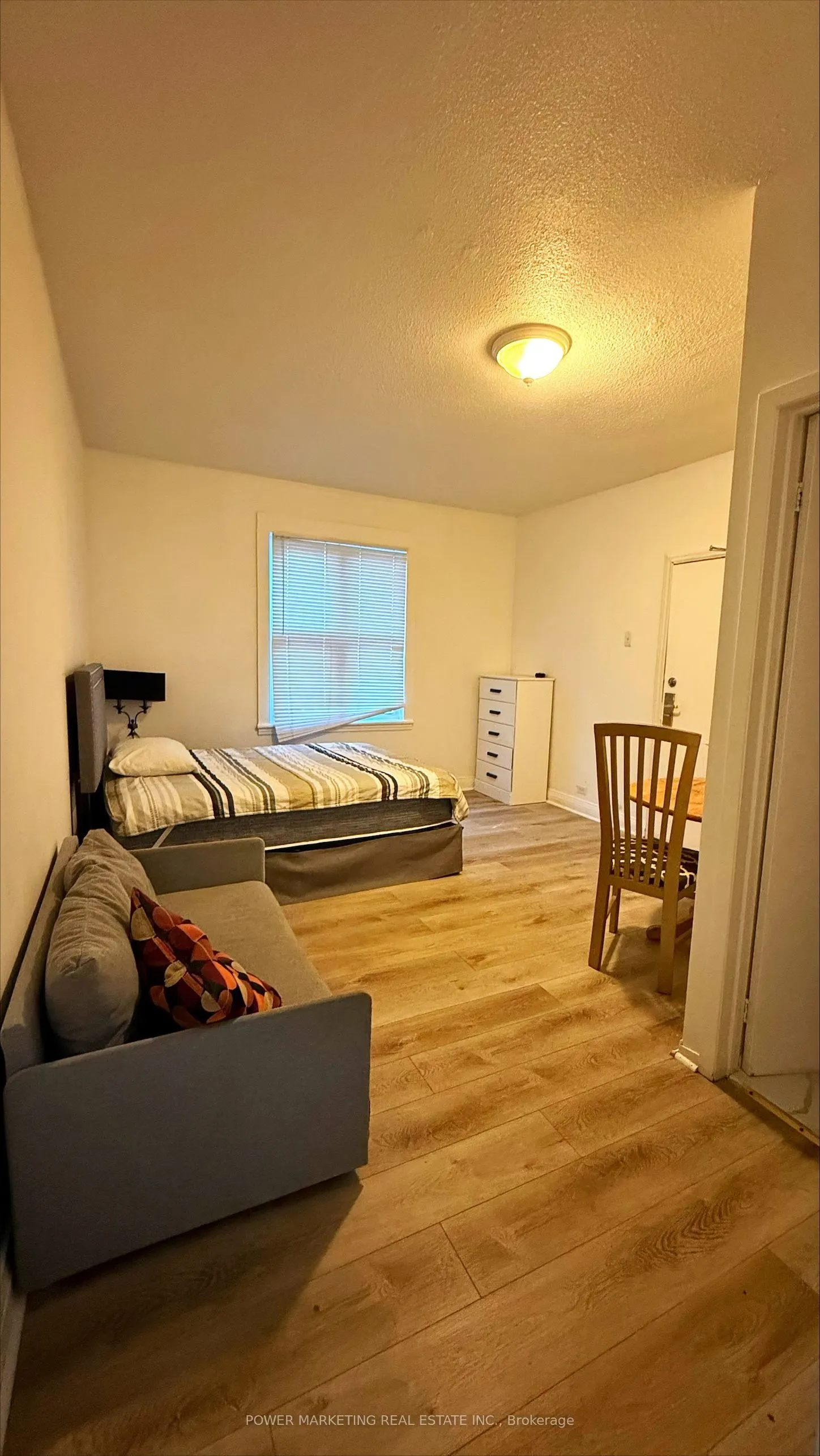 262 EMOND Street, #B