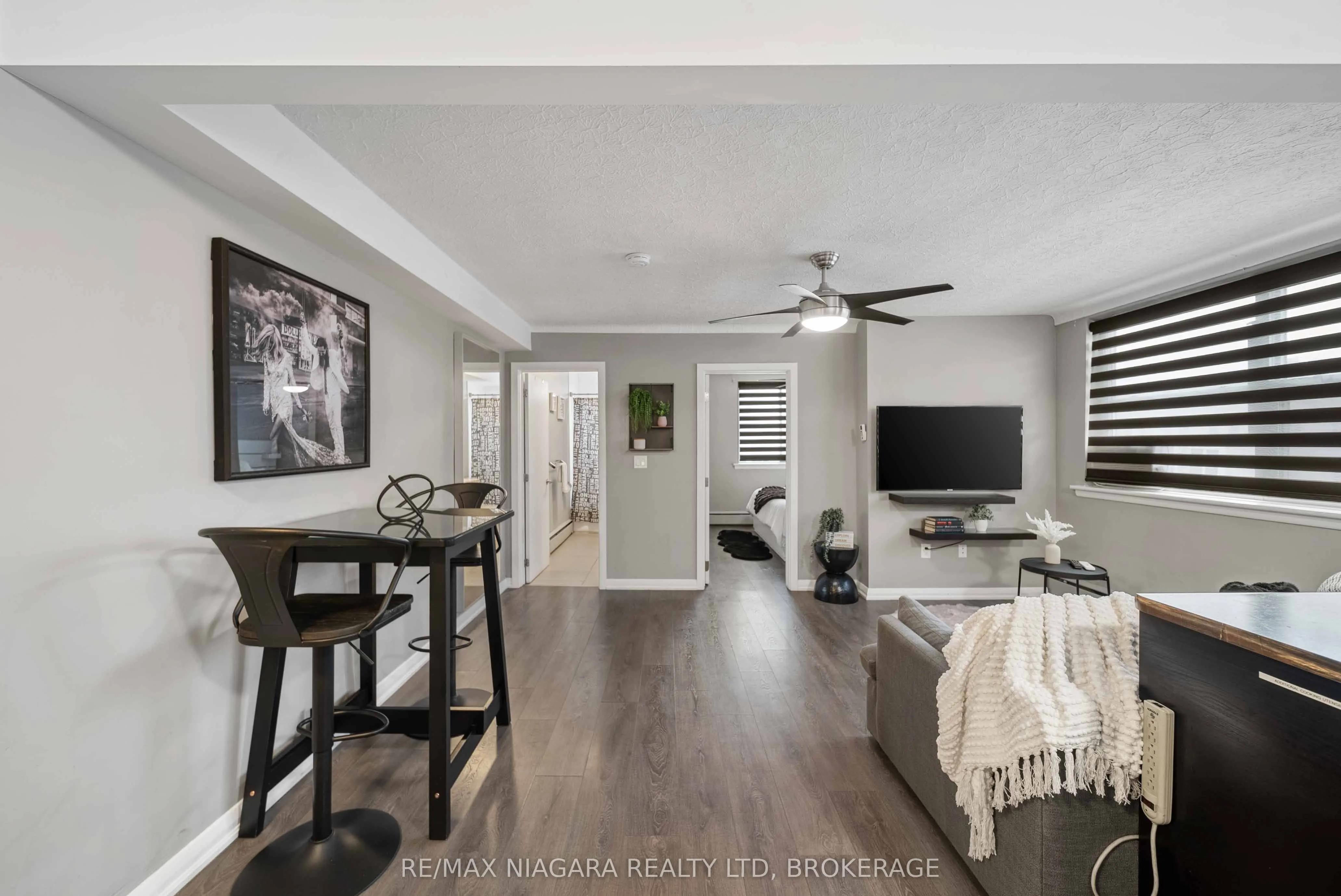 4538 Huron Street, #8