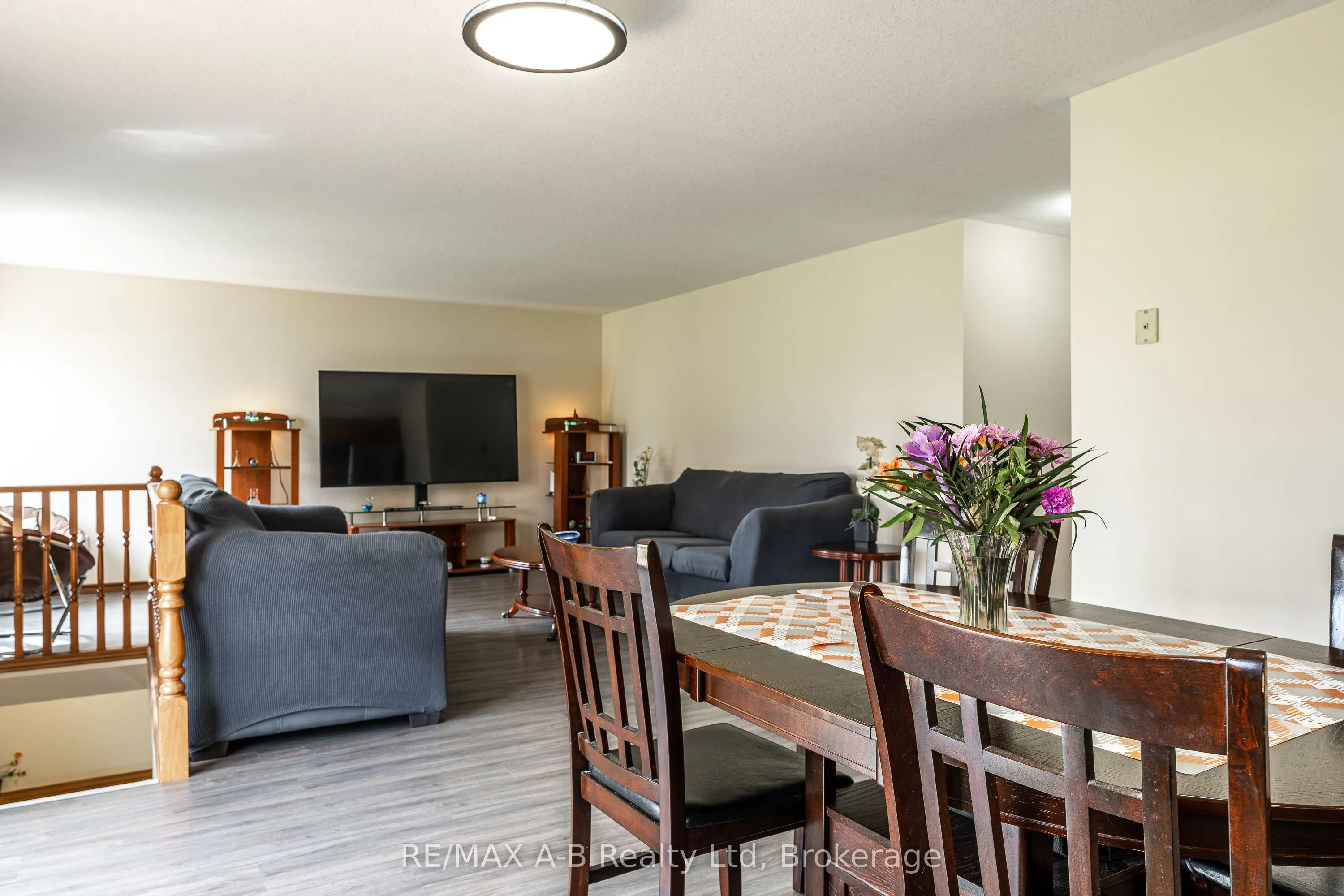 65 Parkhaven Crescent