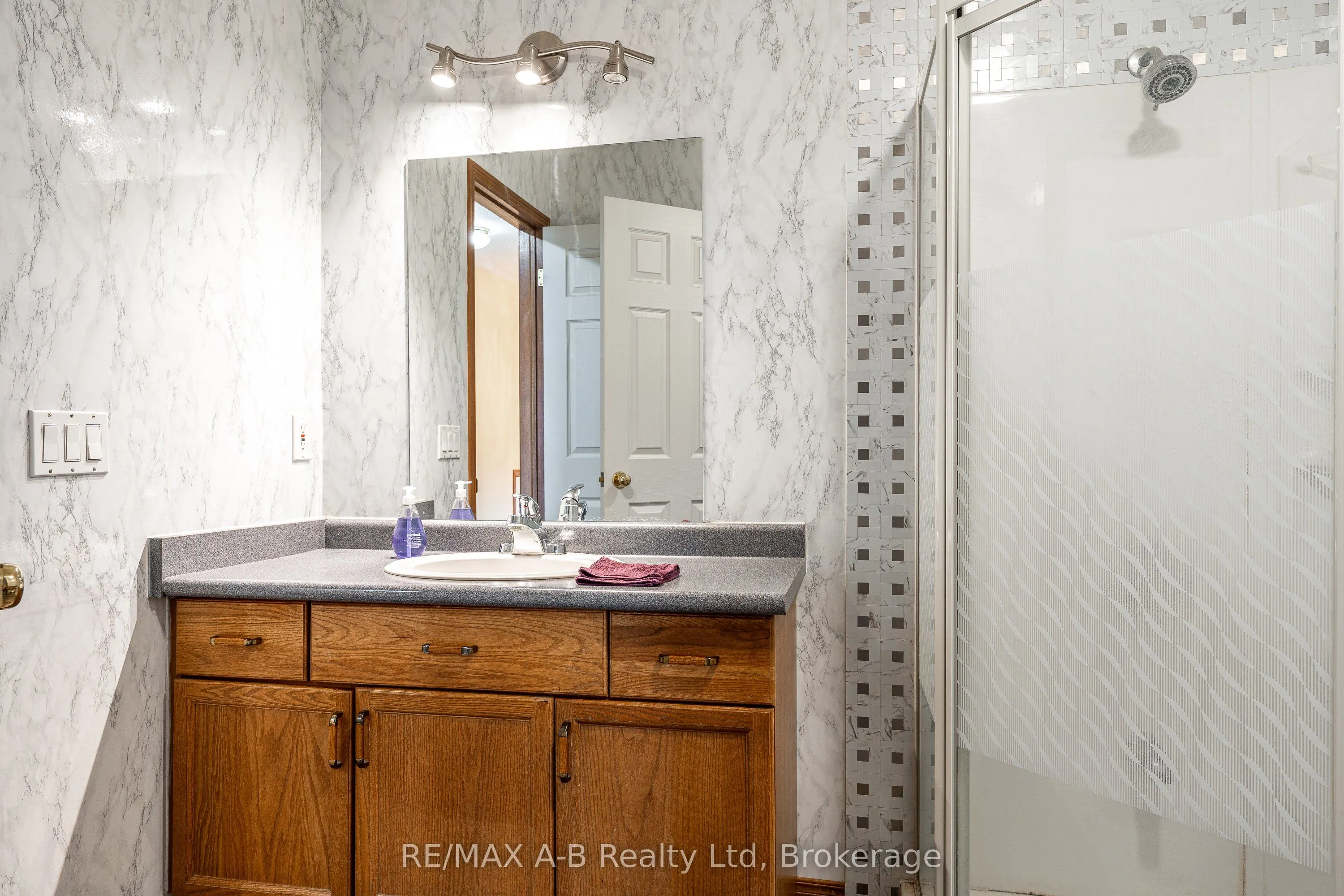 65 Parkhaven Crescent