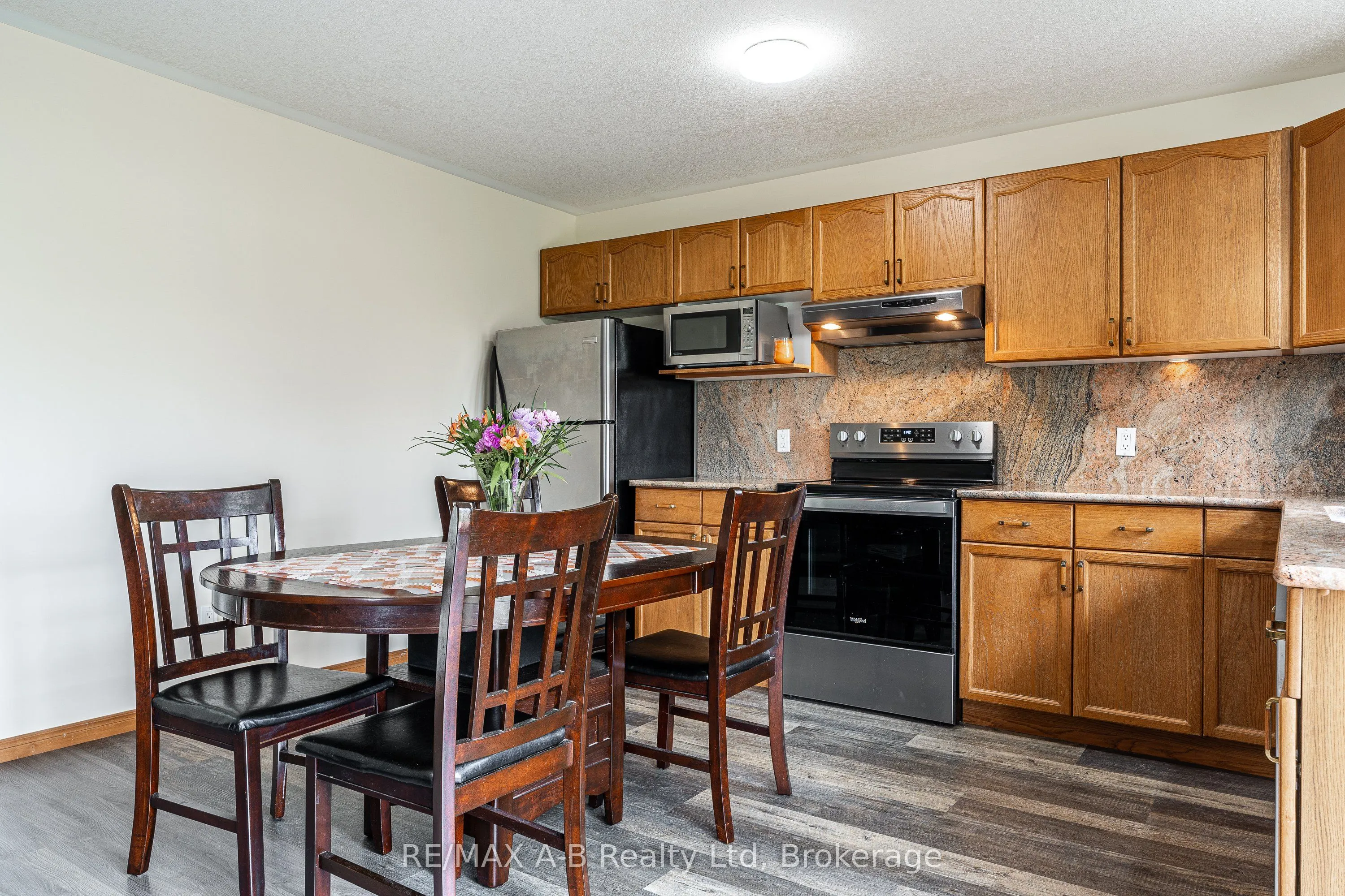 65 Parkhaven Crescent