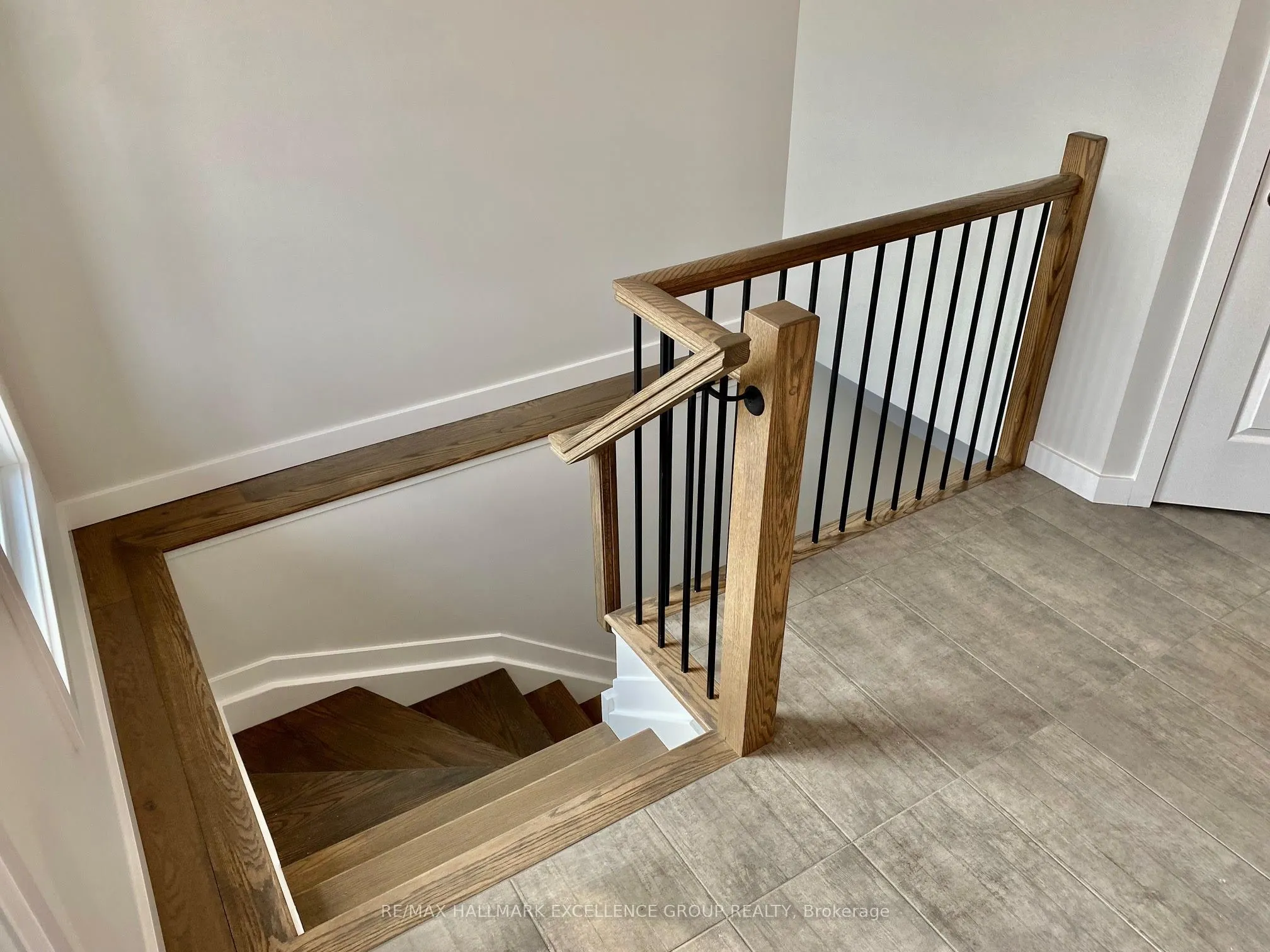 1117 Bronze (Lot 105) Avenue