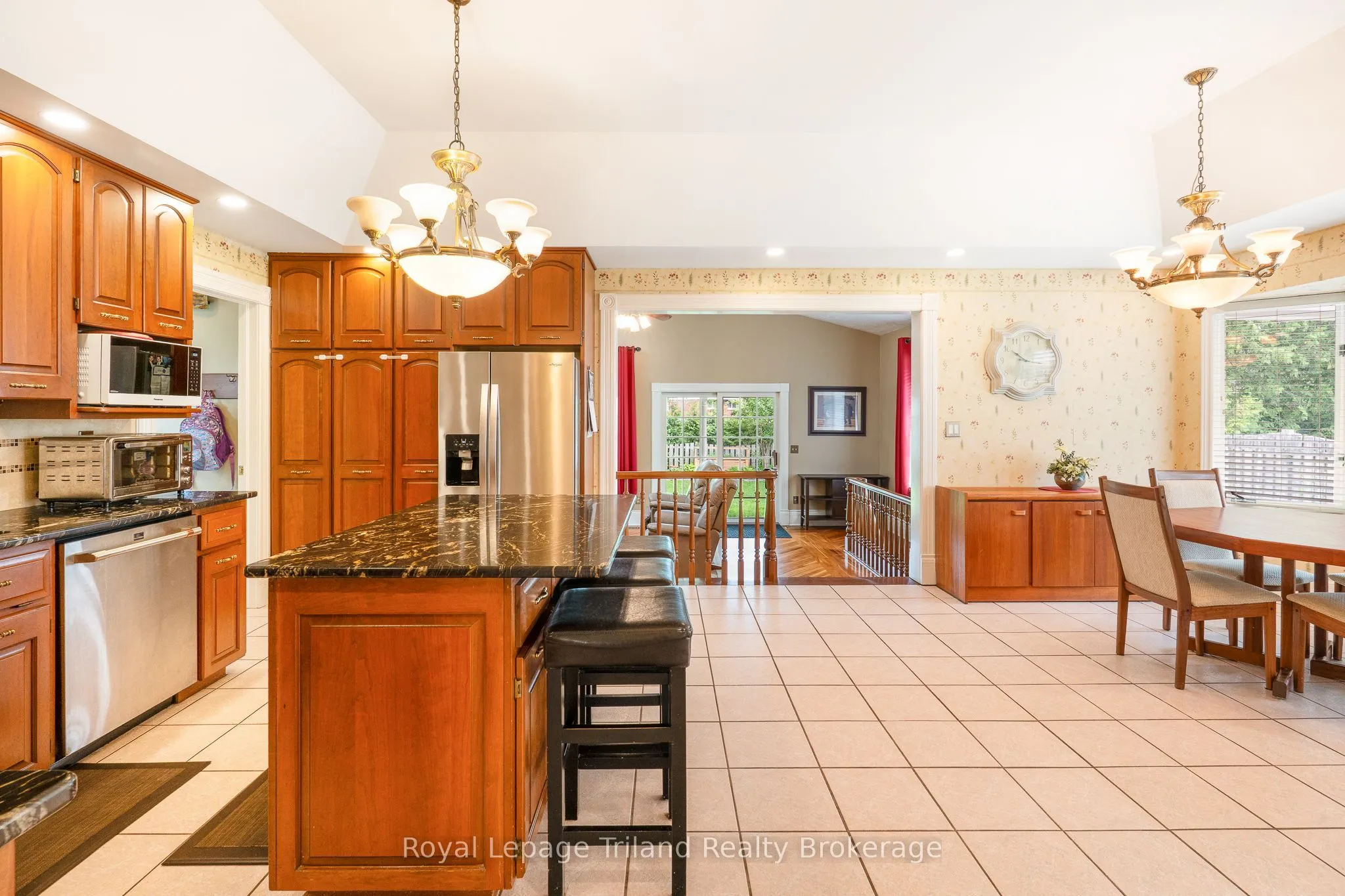 505 Devonshire Avenue