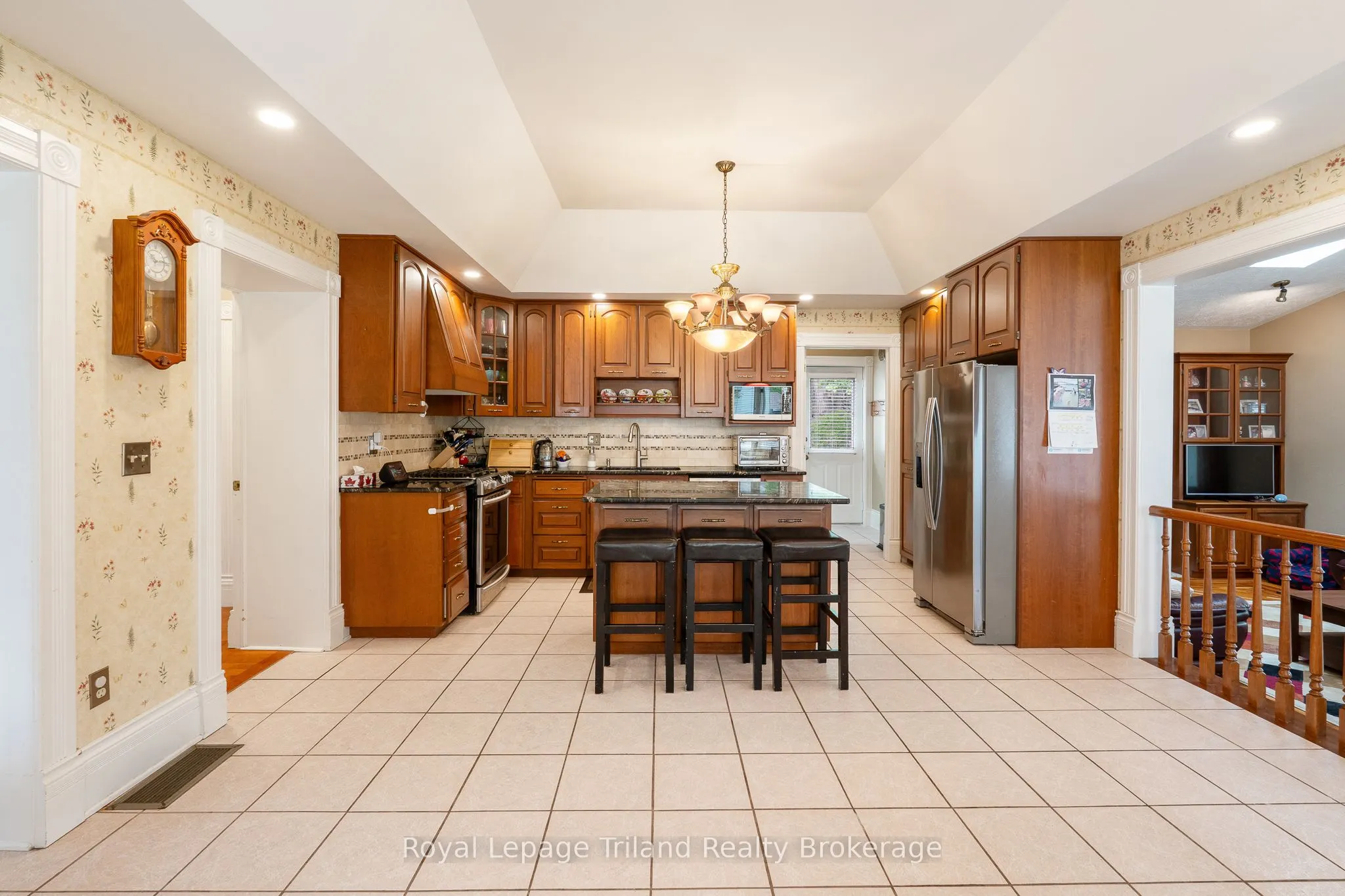 505 Devonshire Avenue