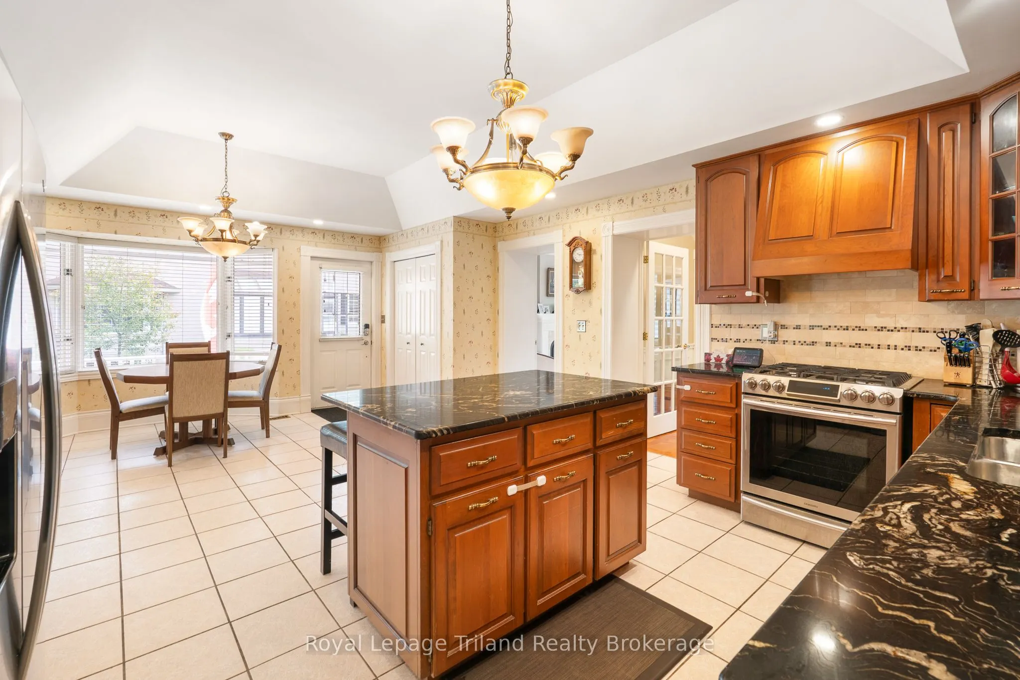 505 Devonshire Avenue