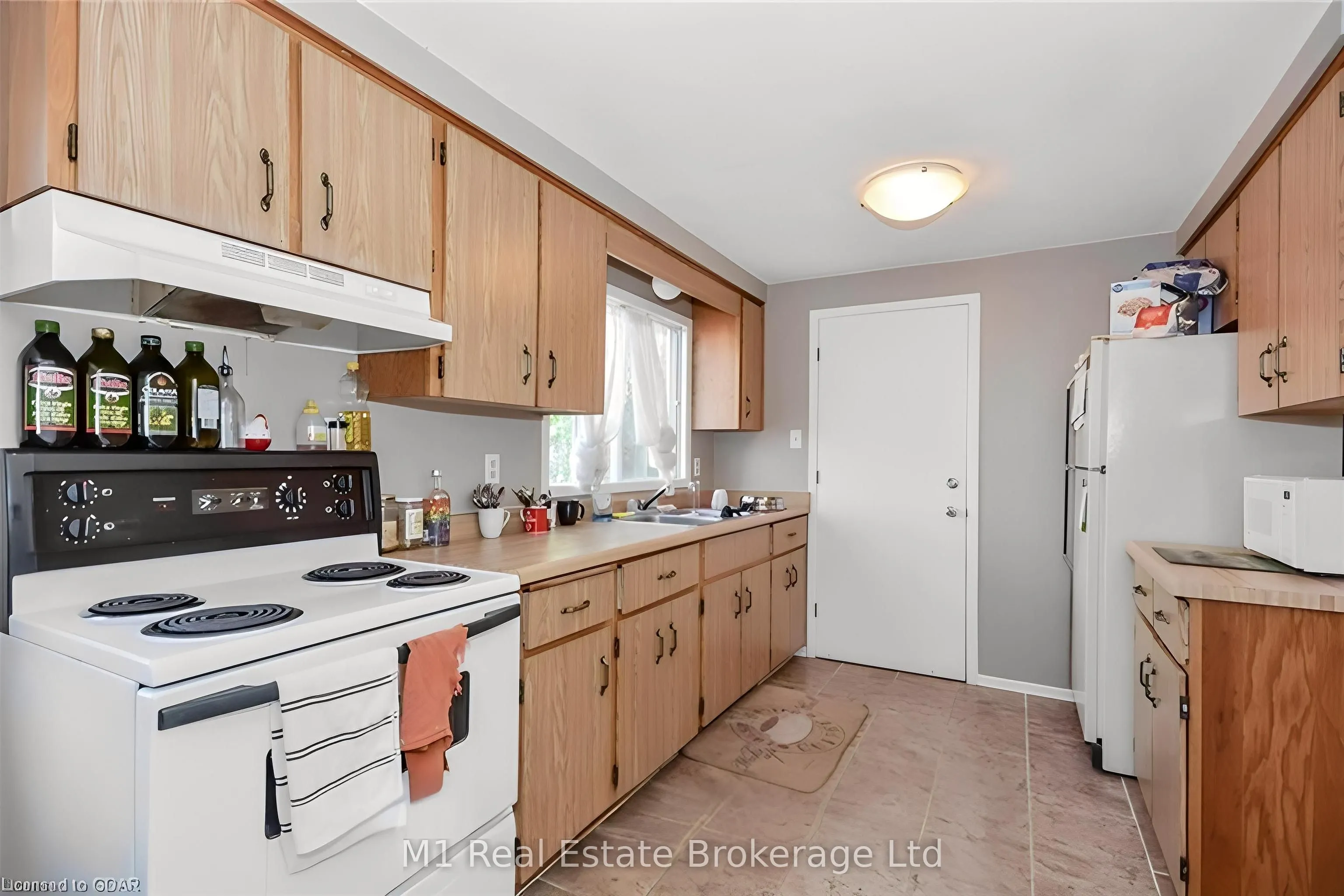 779 Scottsdale Drive