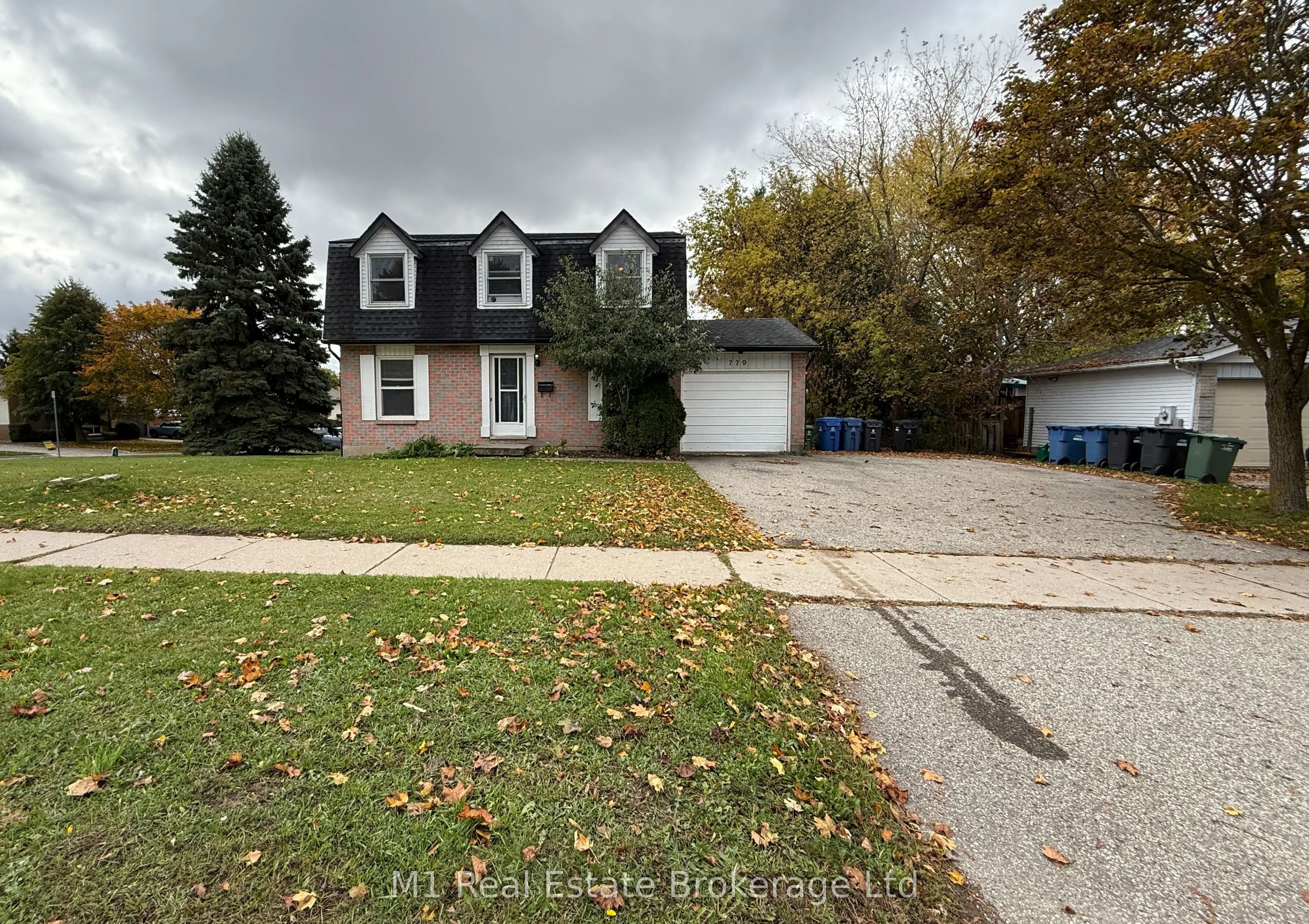 779 Scottsdale Drive