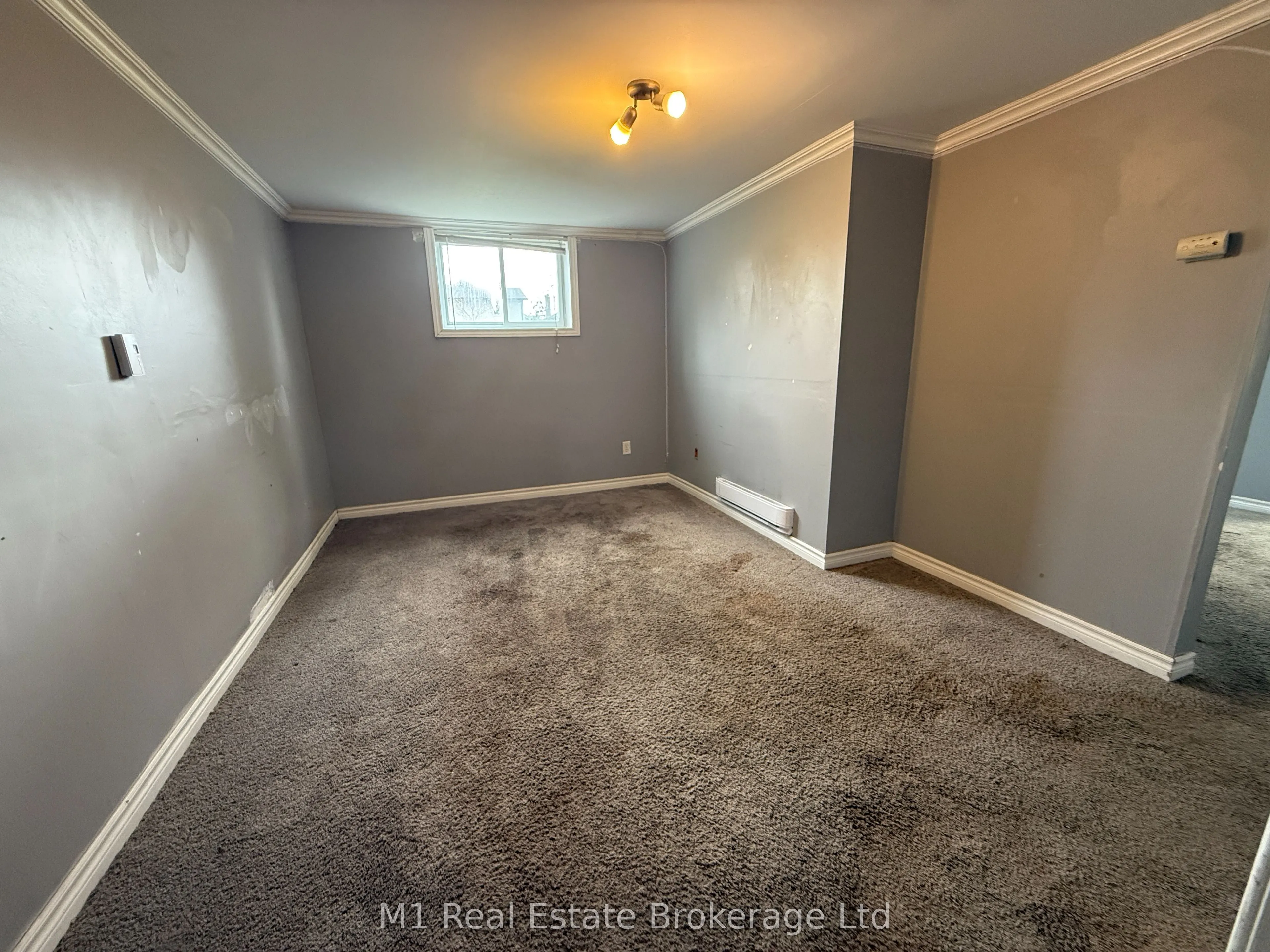 779 Scottsdale Drive