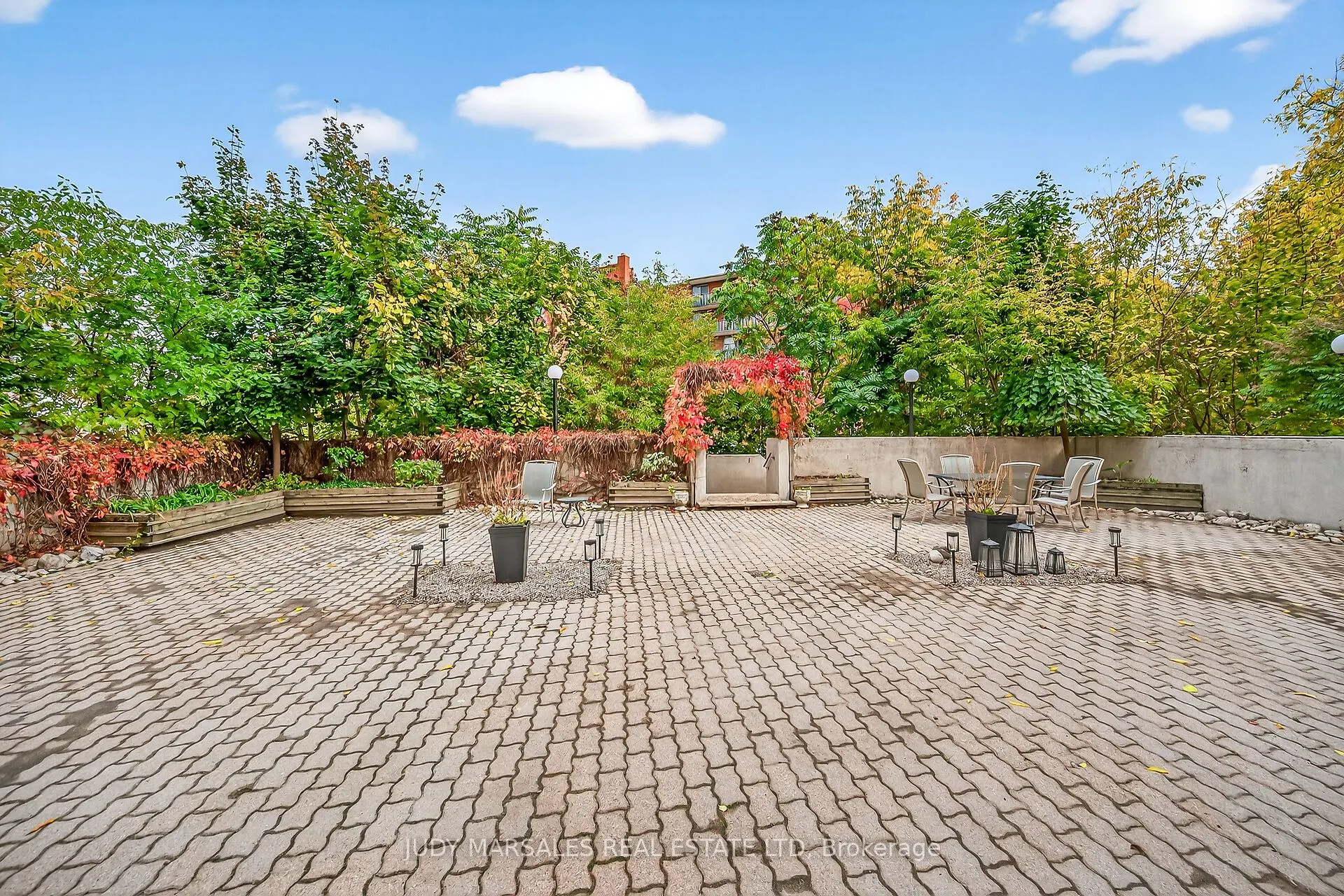 23 Main Street, #507