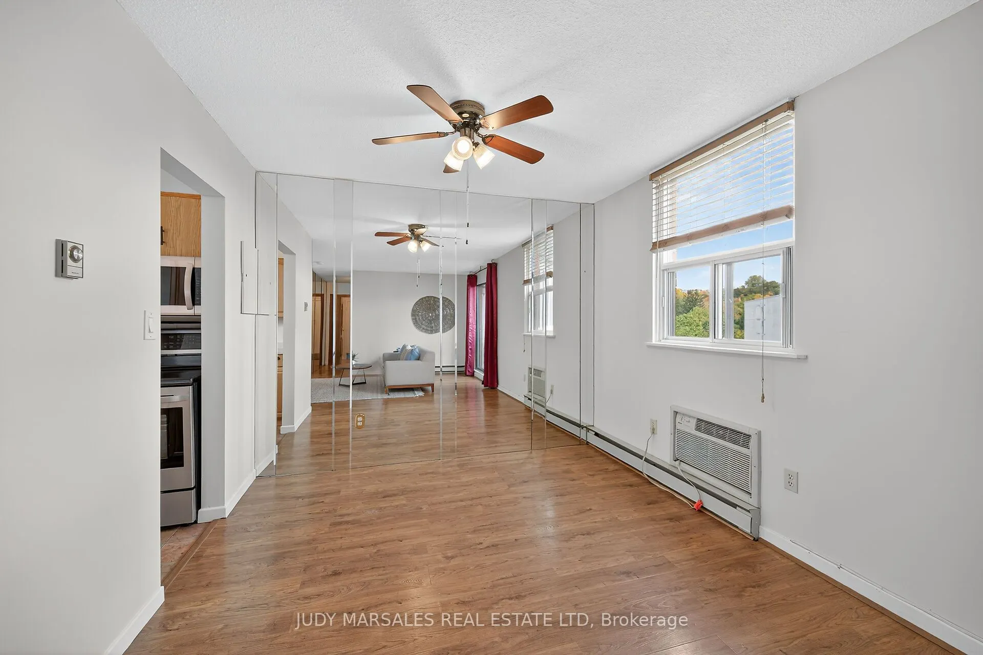 23 Main Street, #507