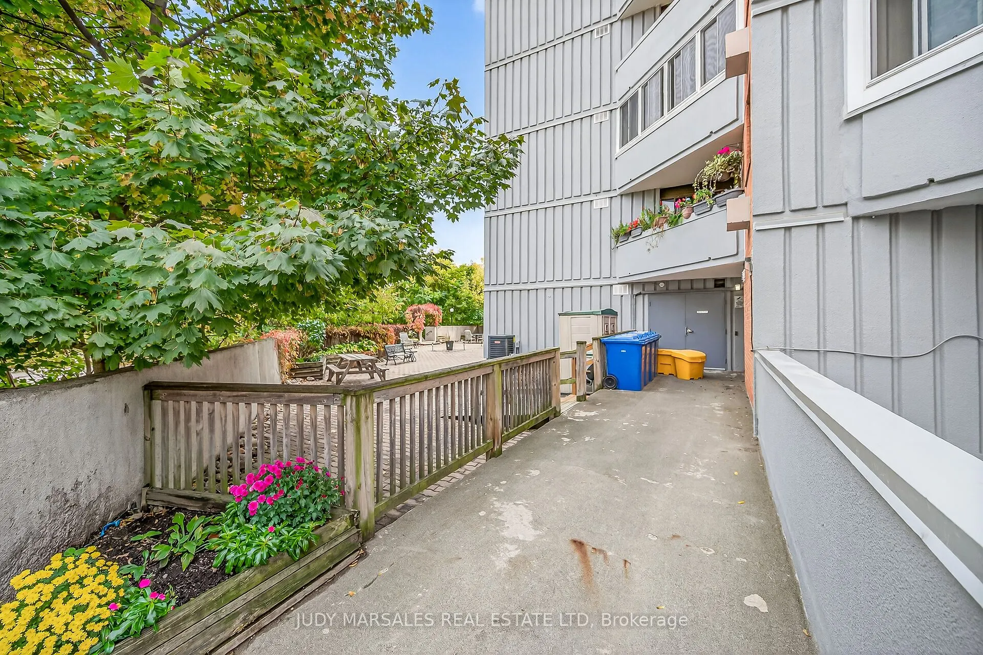 23 Main Street, #507