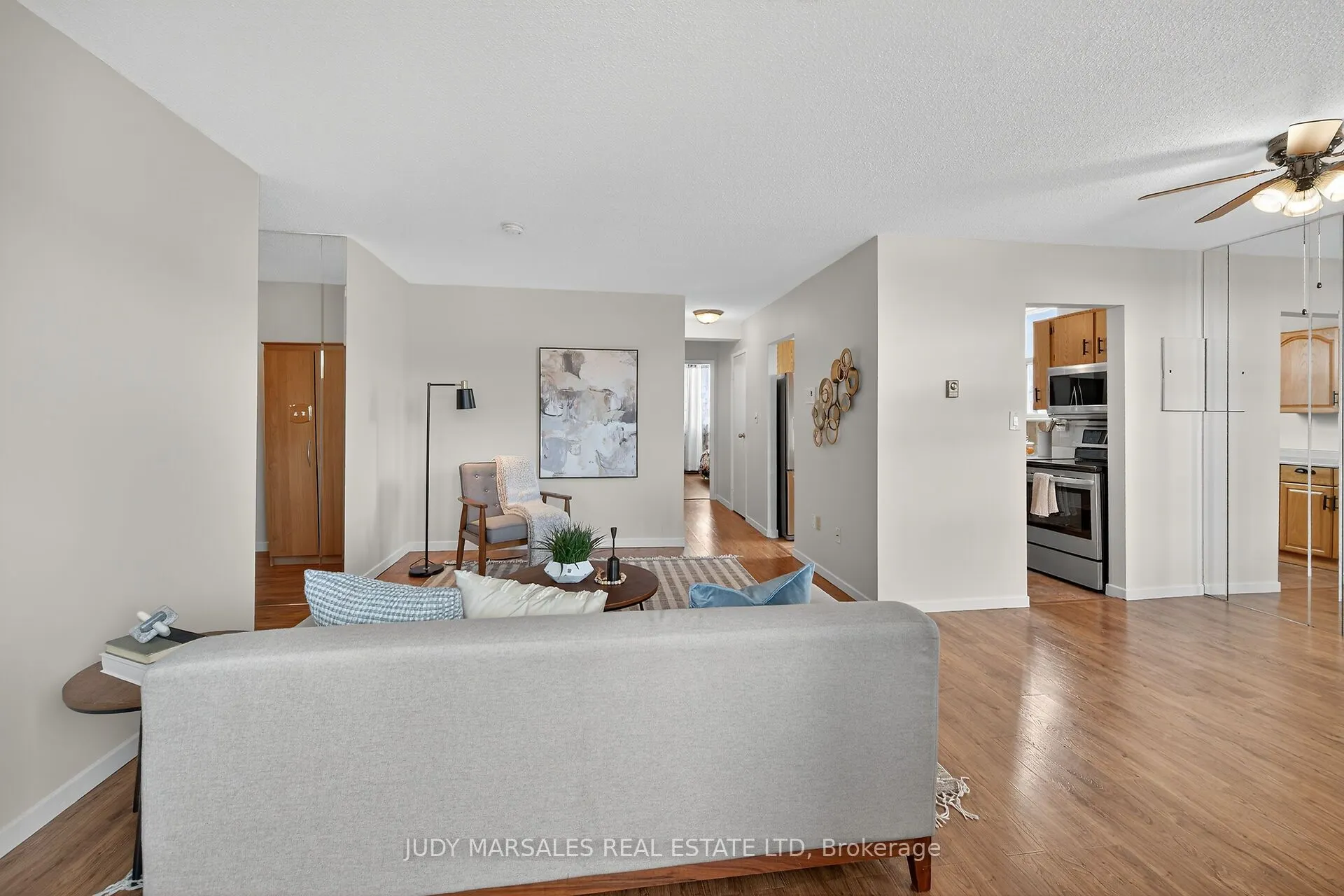 23 Main Street, #507