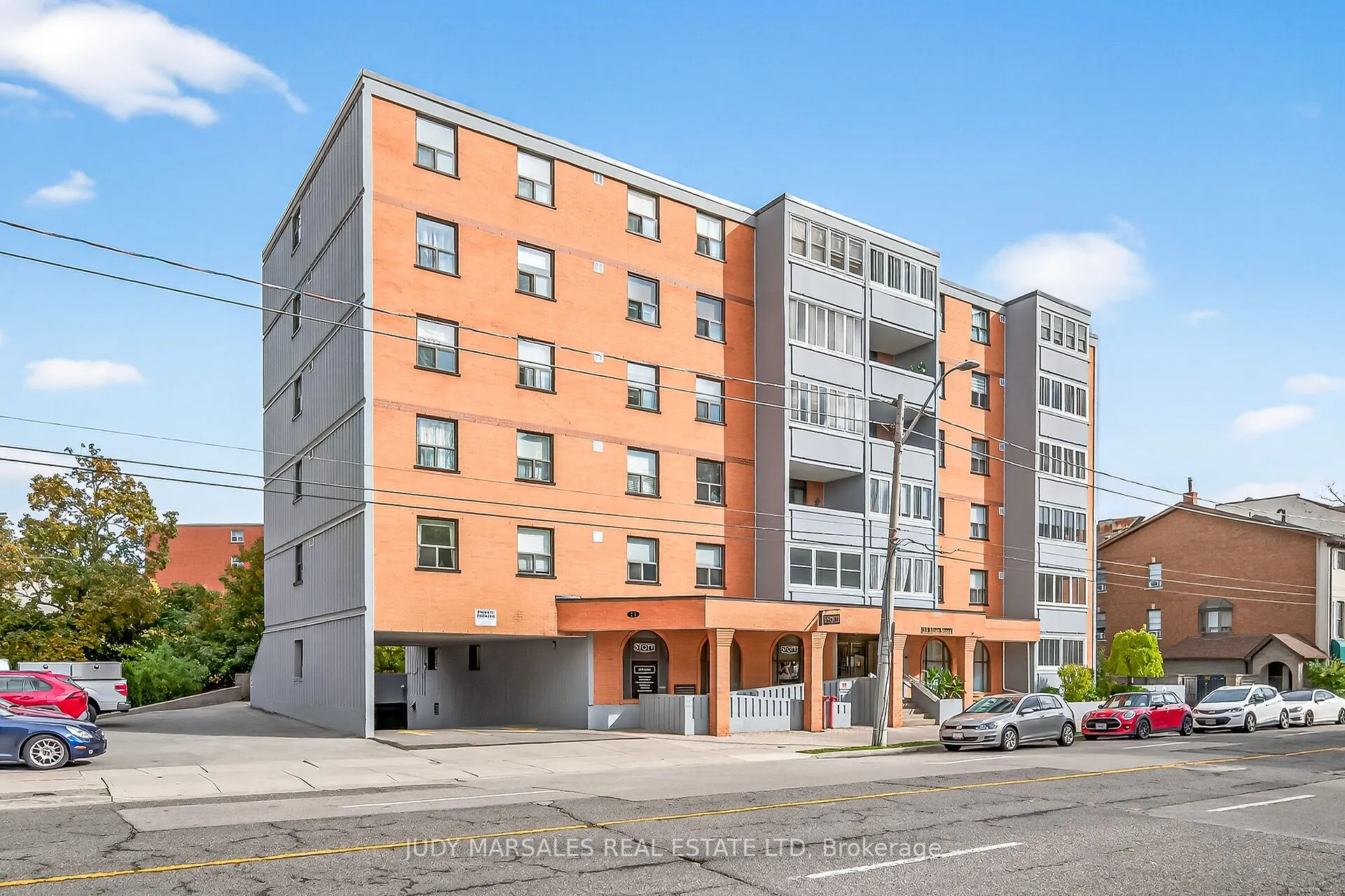 23 Main Street, #507