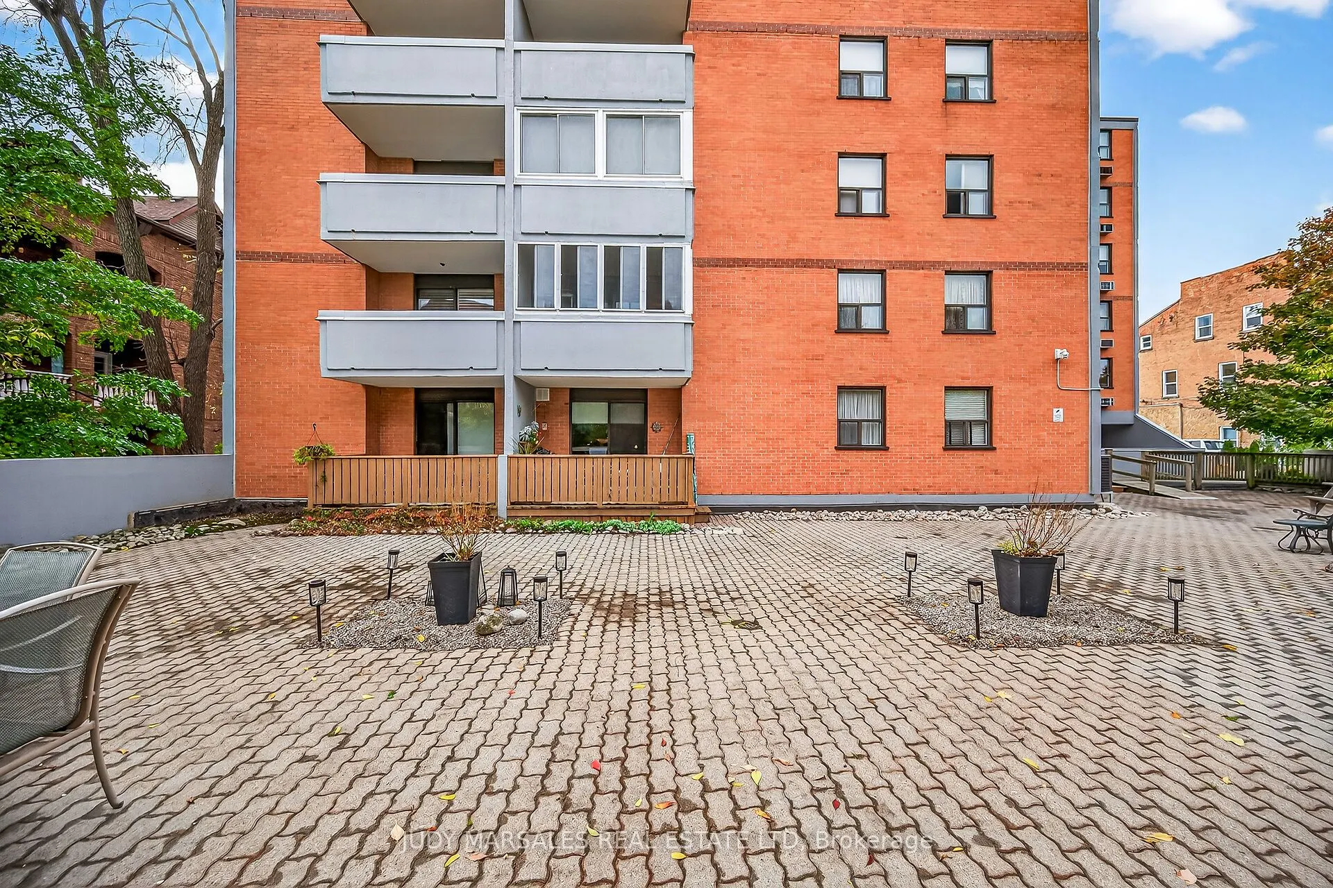 23 Main Street, #507