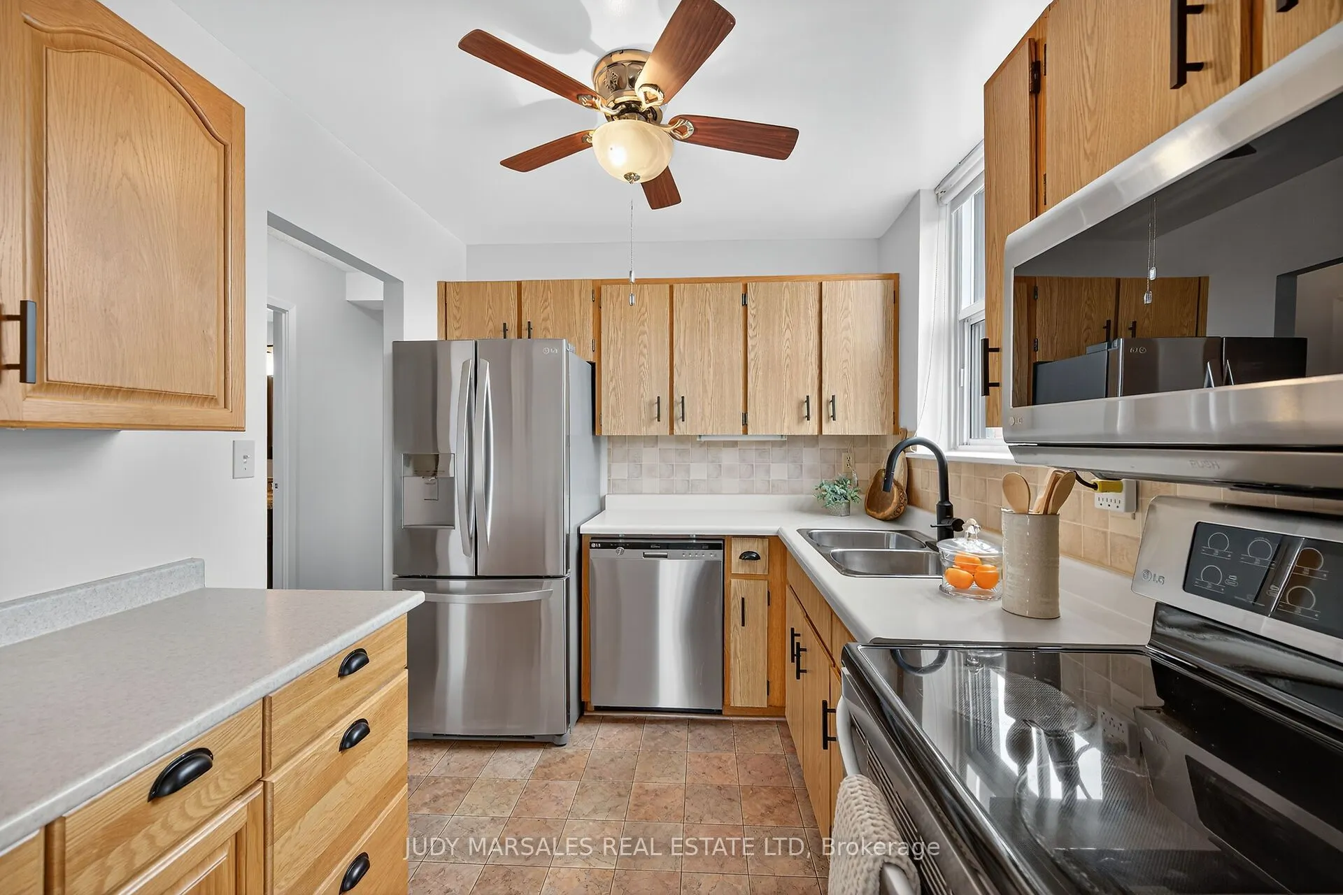 23 Main Street, #507