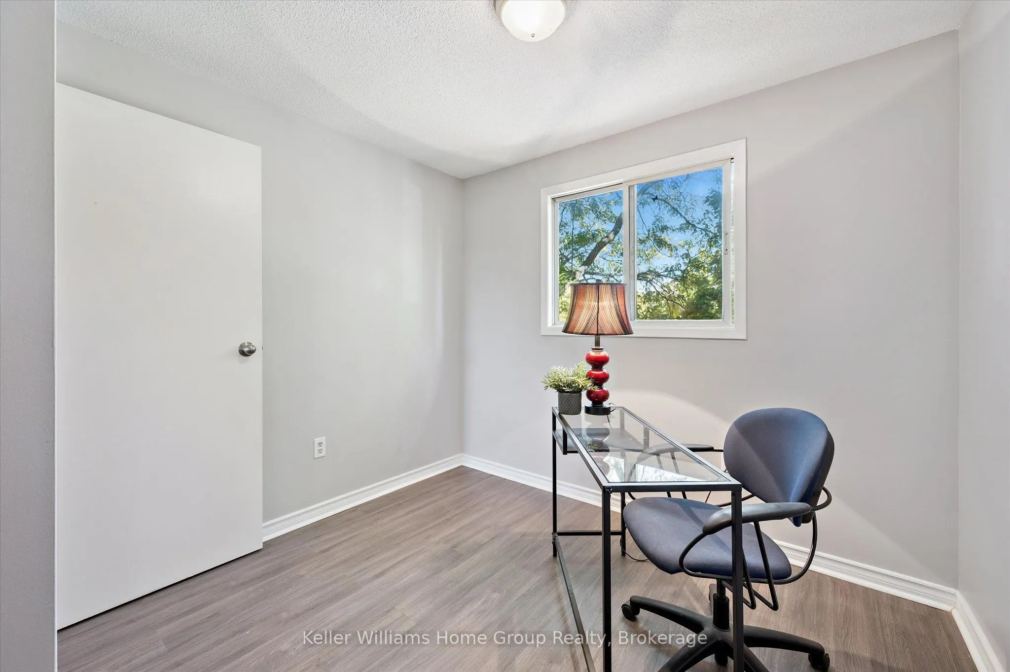 40 Imperial Road N, #39