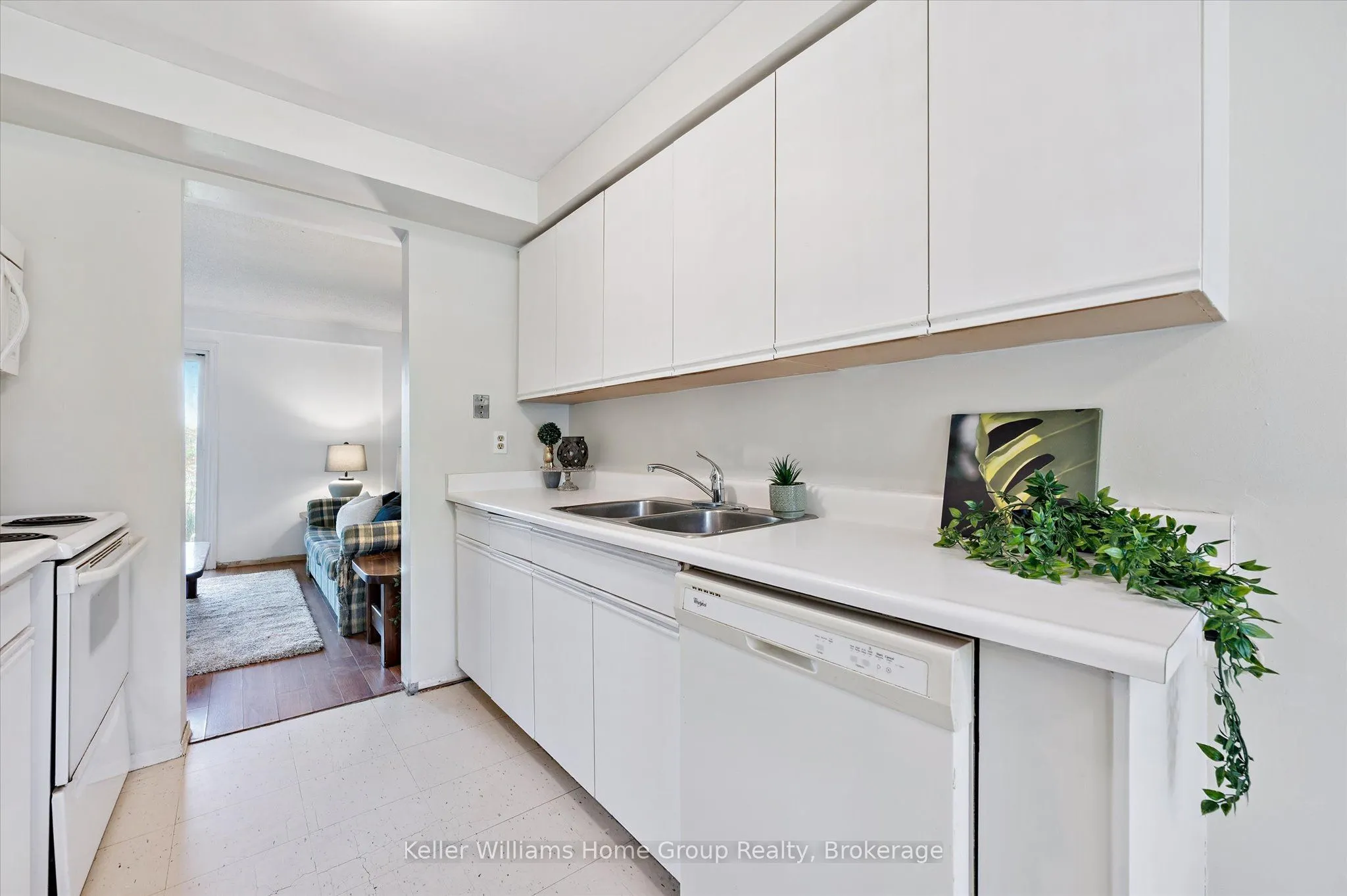 40 Imperial Road N, #39