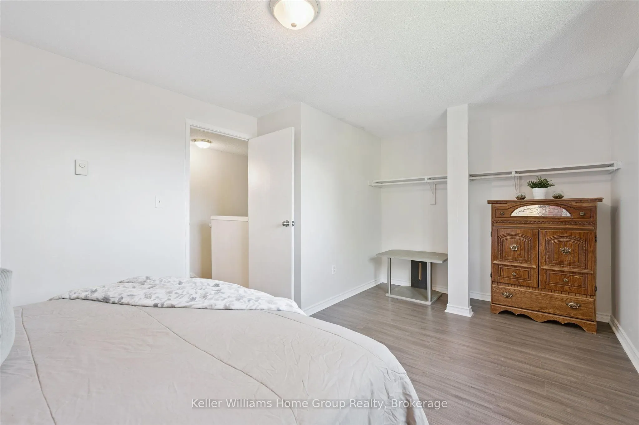 40 Imperial Road N, #39