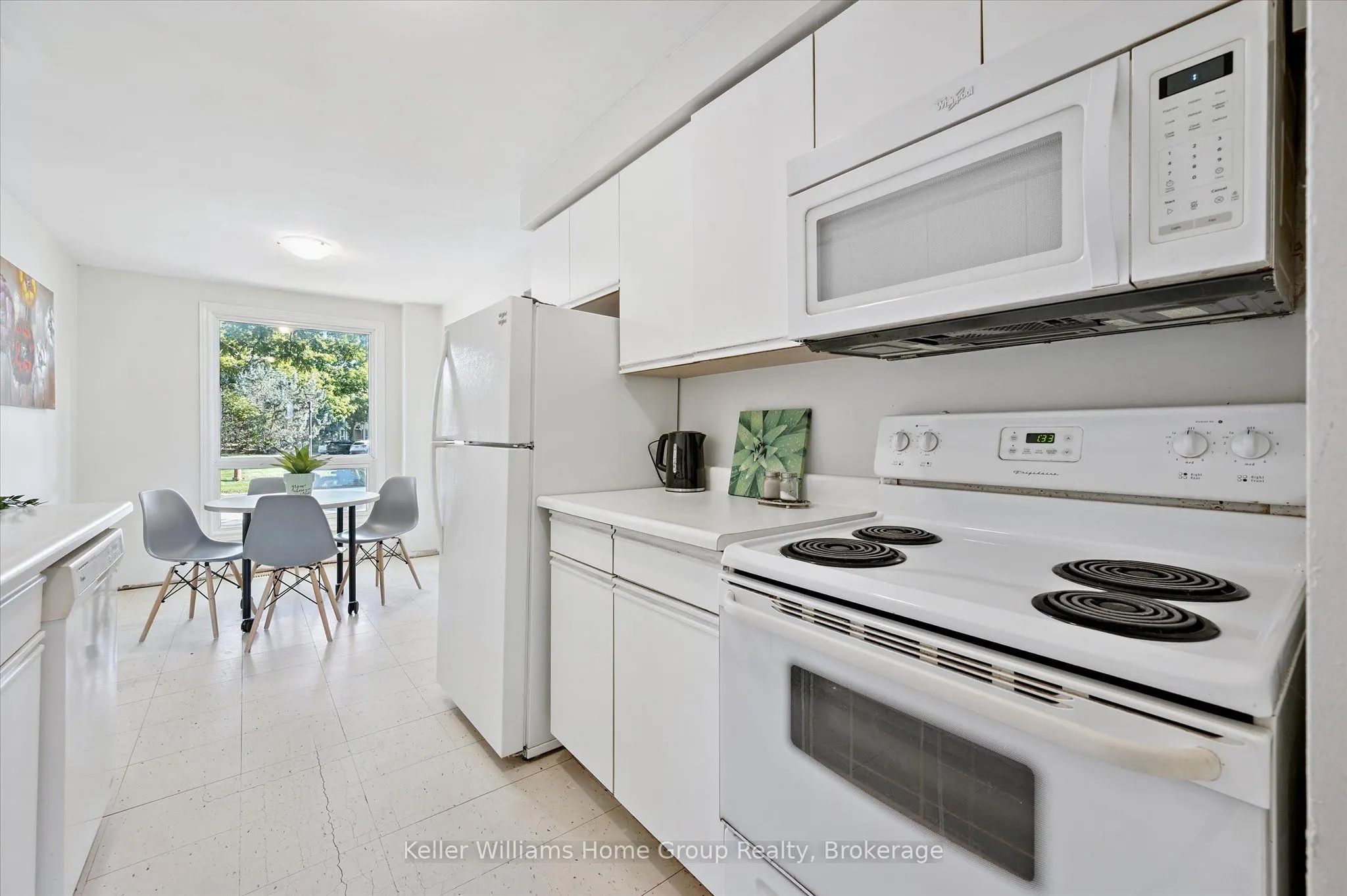 40 Imperial Road N, #39