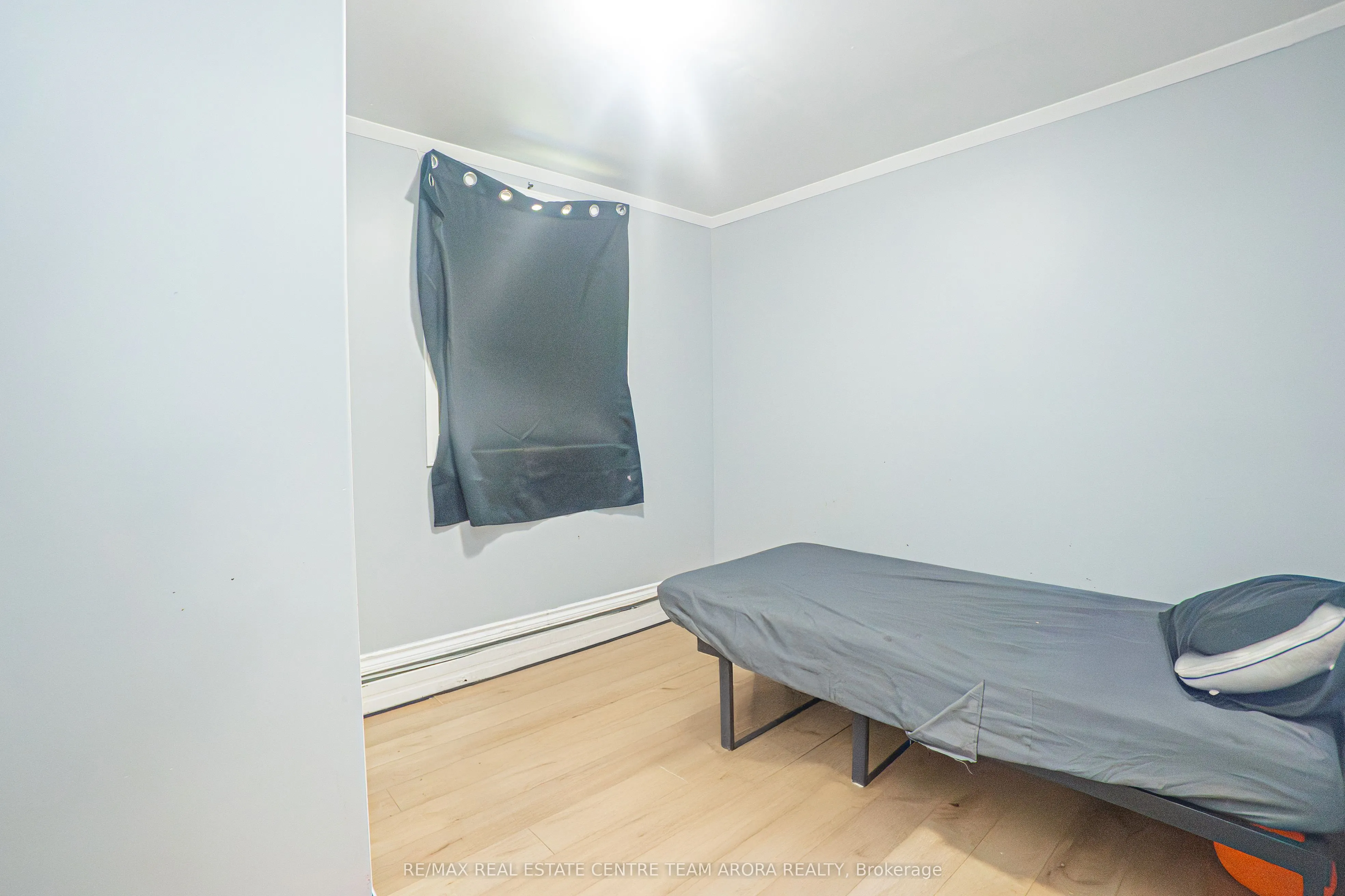 19 QUINTE VIEW Drive