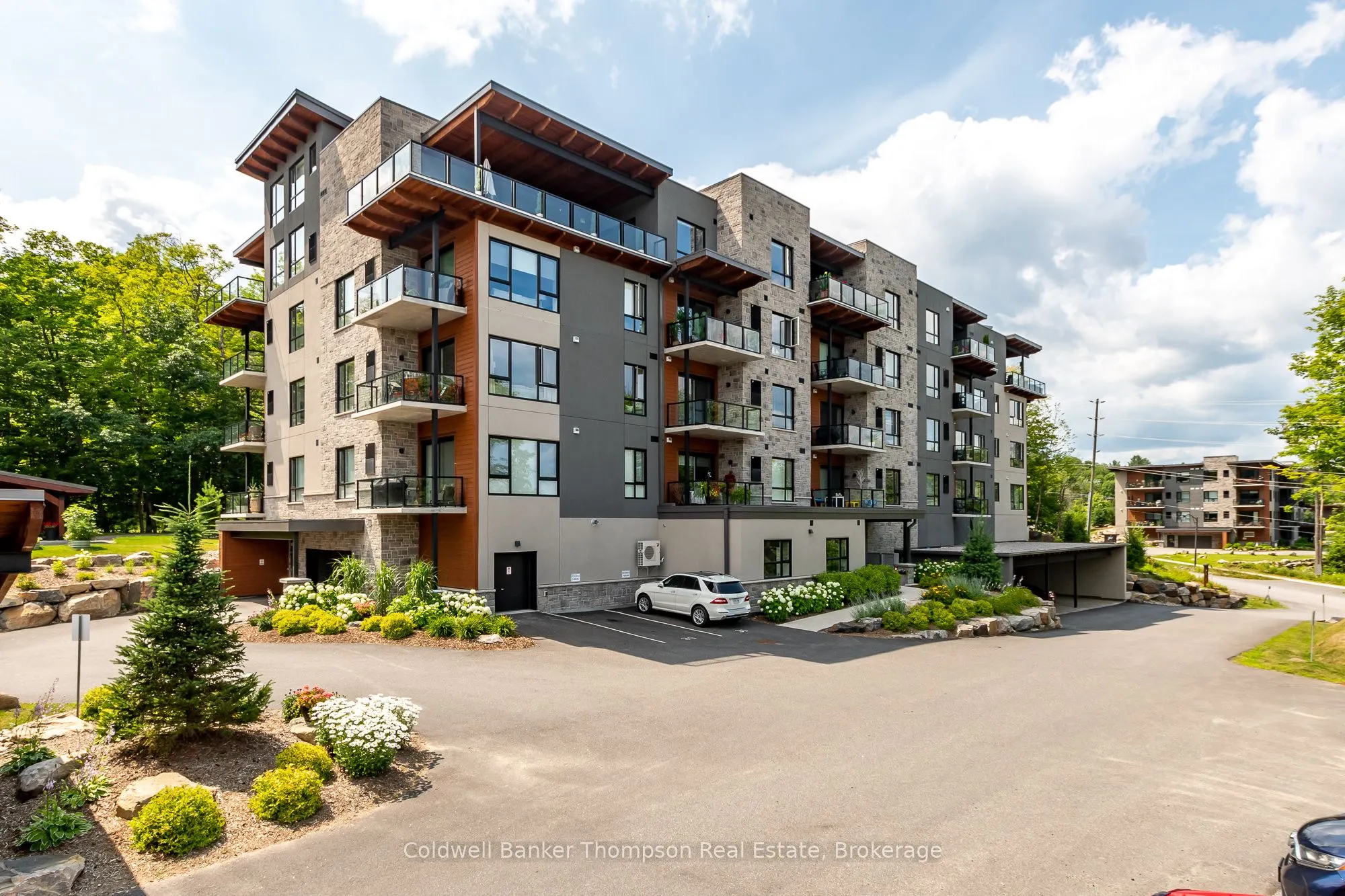 18 Campus Trail, #403