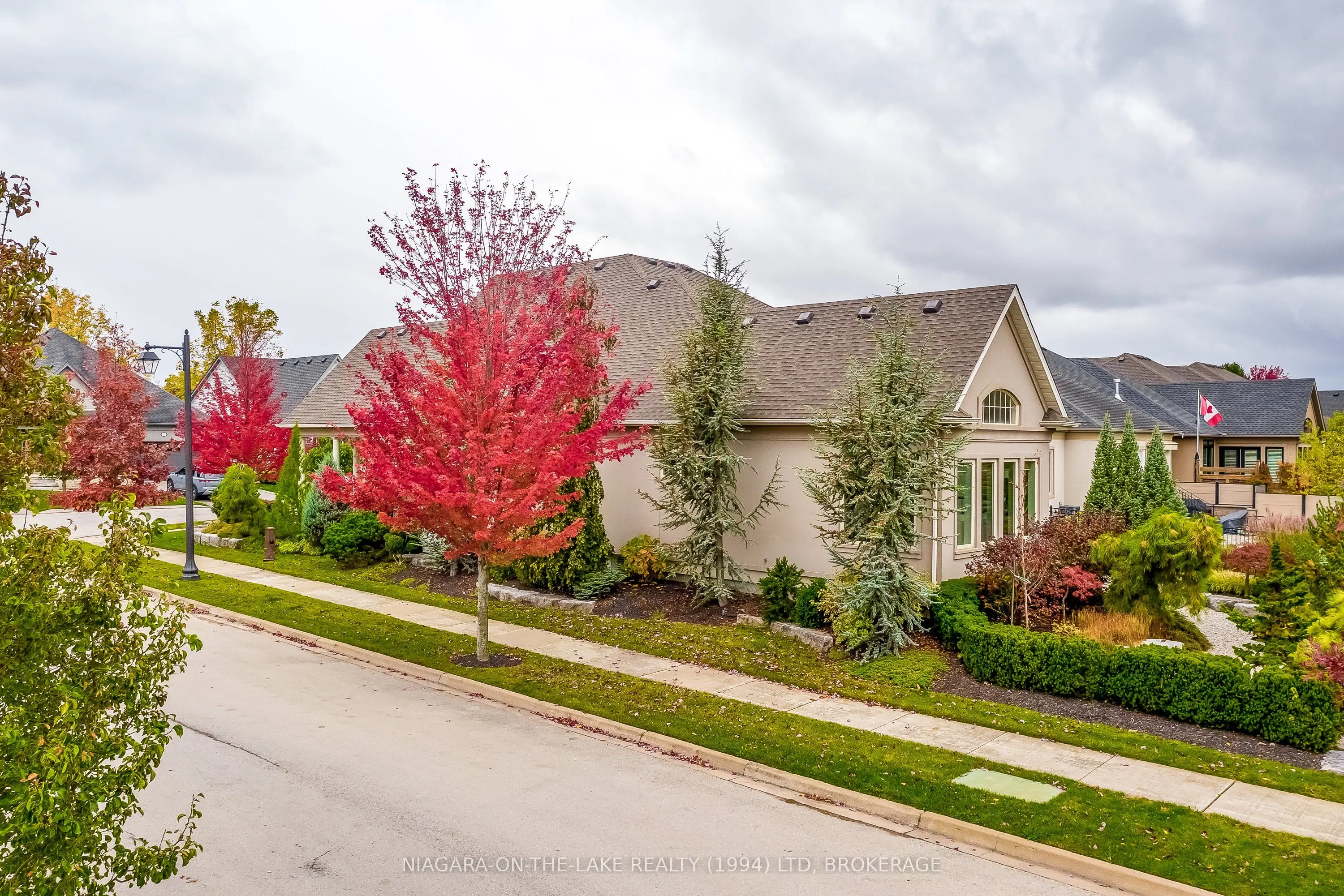 12 Stoneridge Crescent