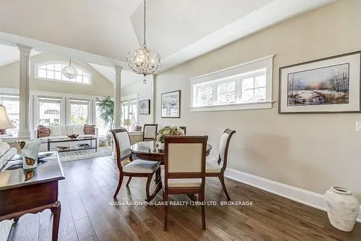 12 Stoneridge Crescent