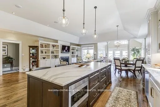 12 Stoneridge Crescent