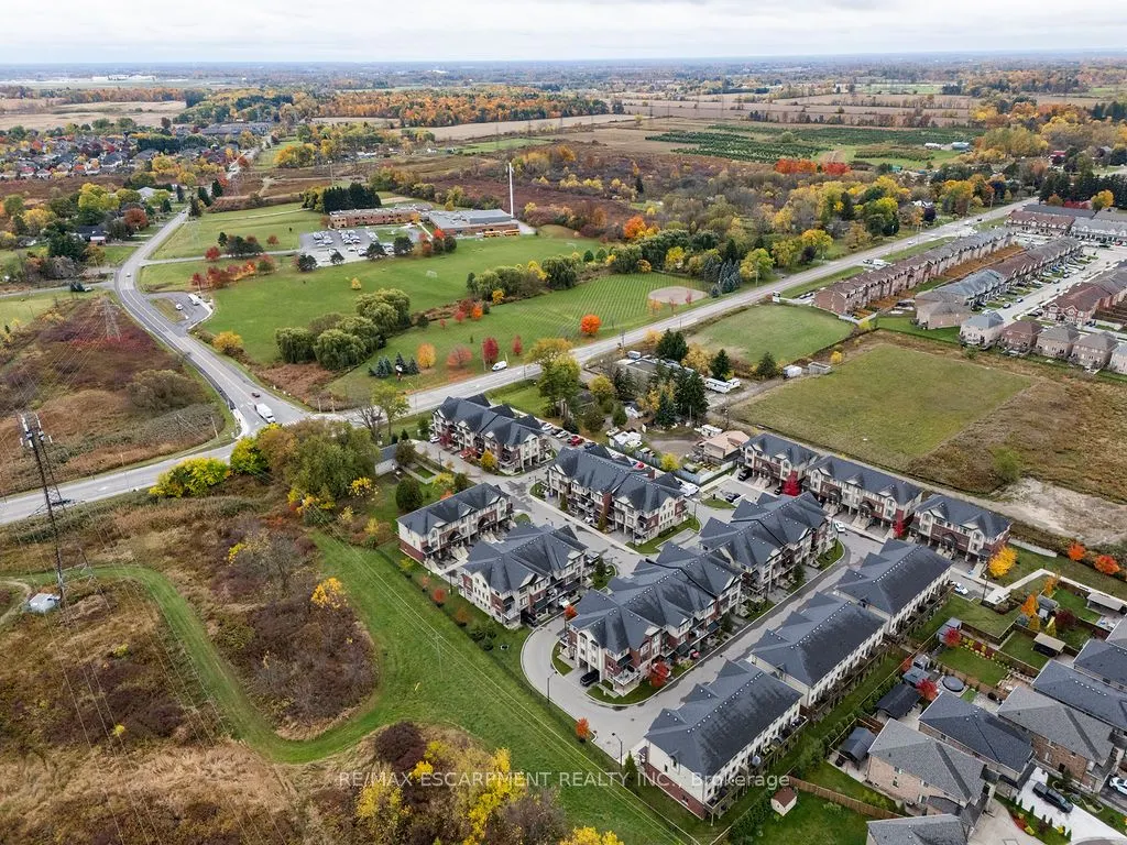 1169 Garner Road E, #33