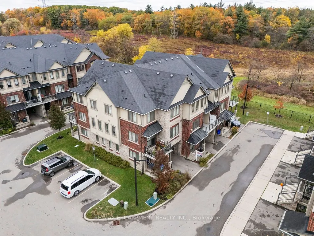 1169 Garner Road E, #33