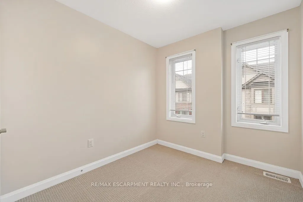 1169 Garner Road E, #33