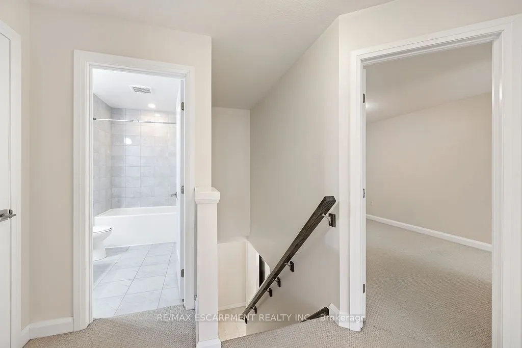 1169 Garner Road E, #33