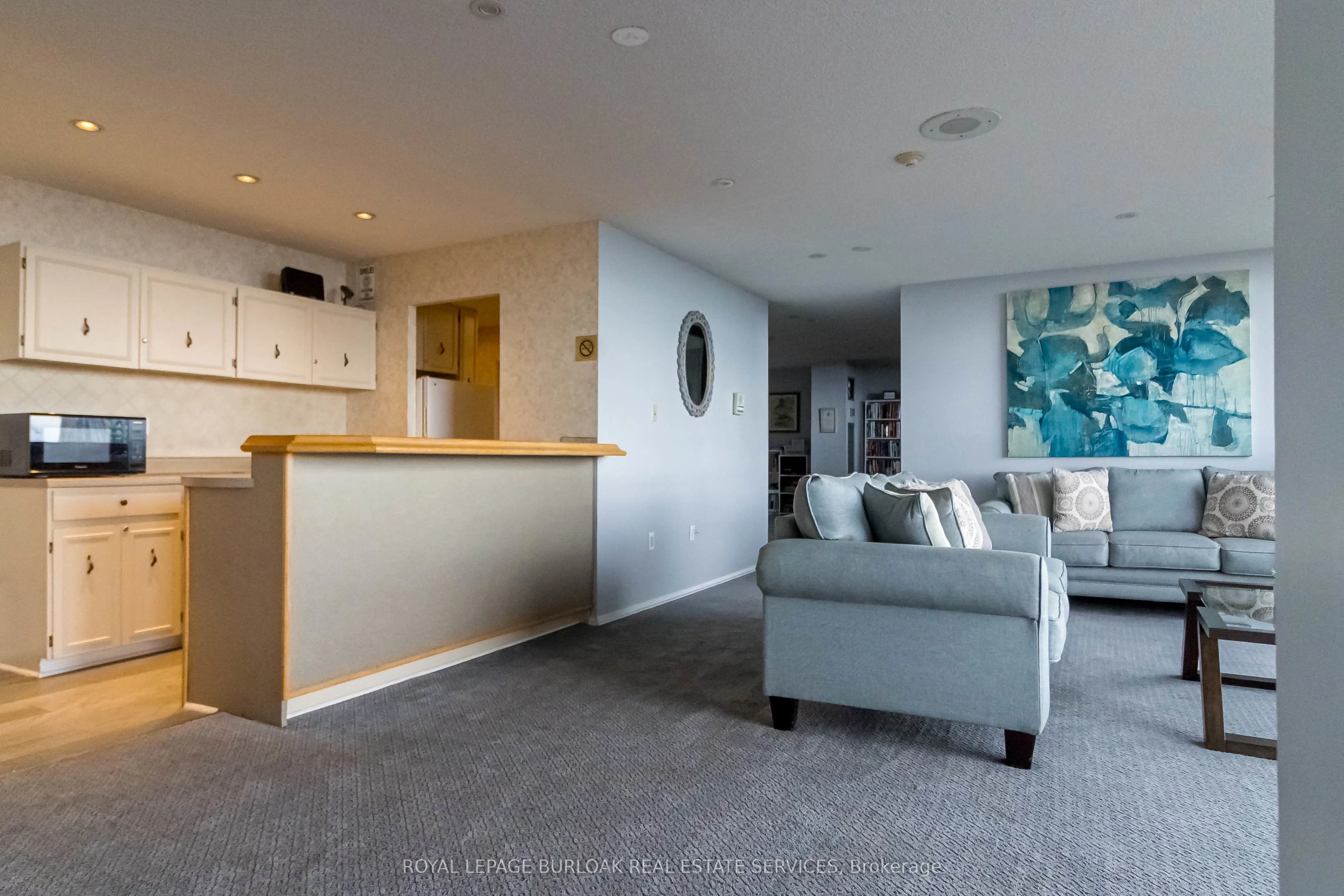 222 Jackson Street W, #1003