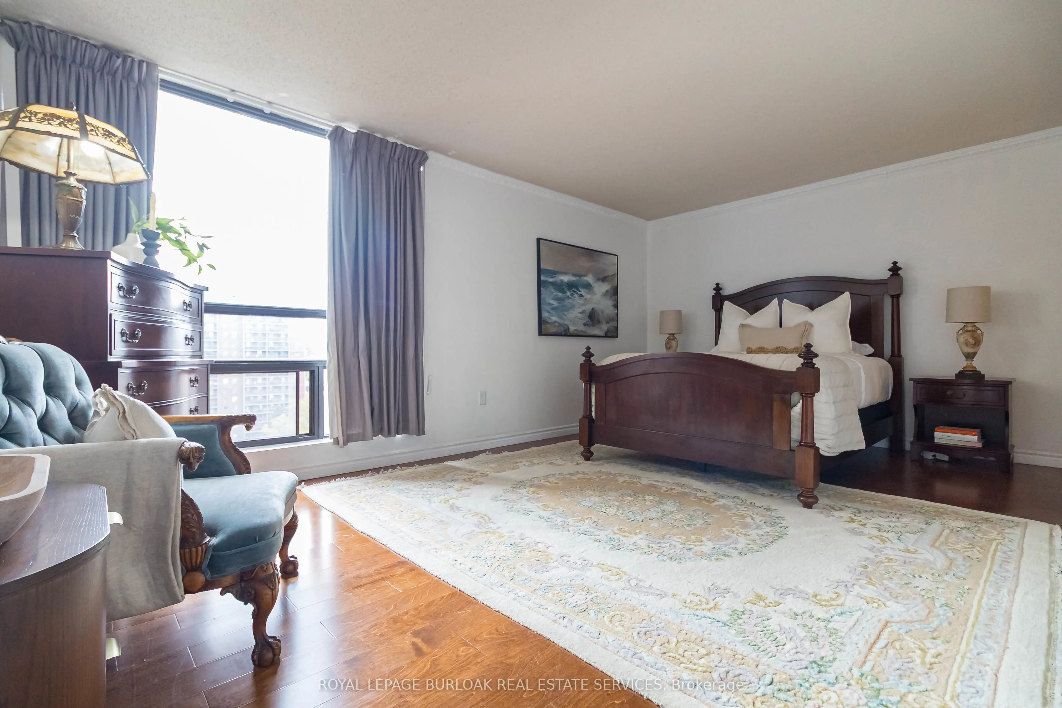 222 Jackson Street W, #1003