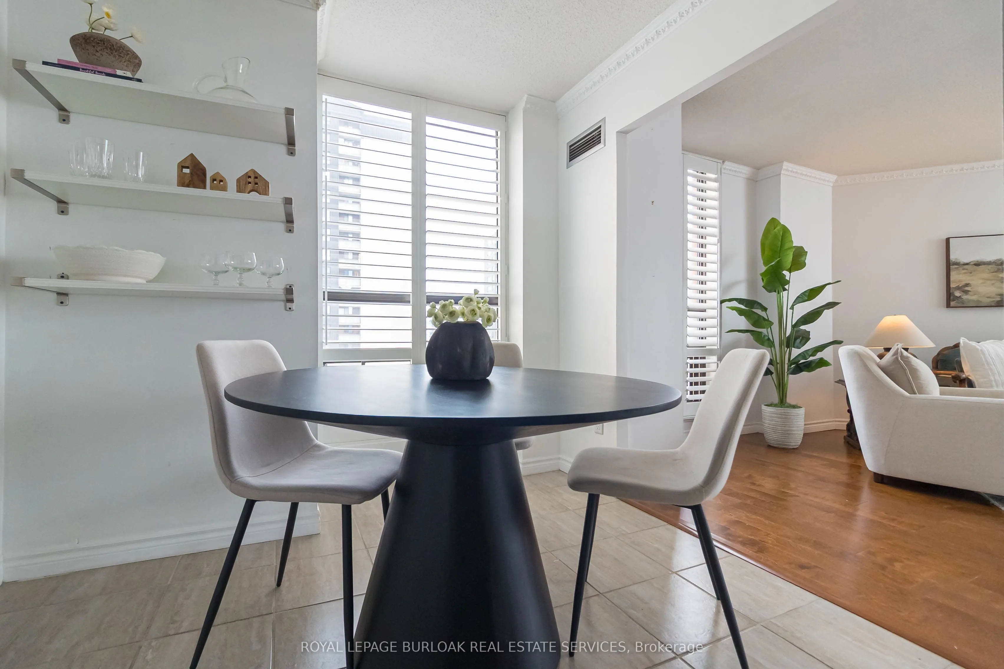 222 Jackson Street W, #1003