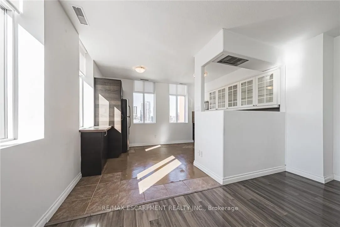 36 JAMES Street S, #1205