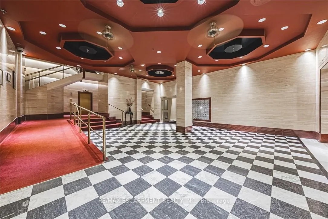 36 JAMES Street S, #1205