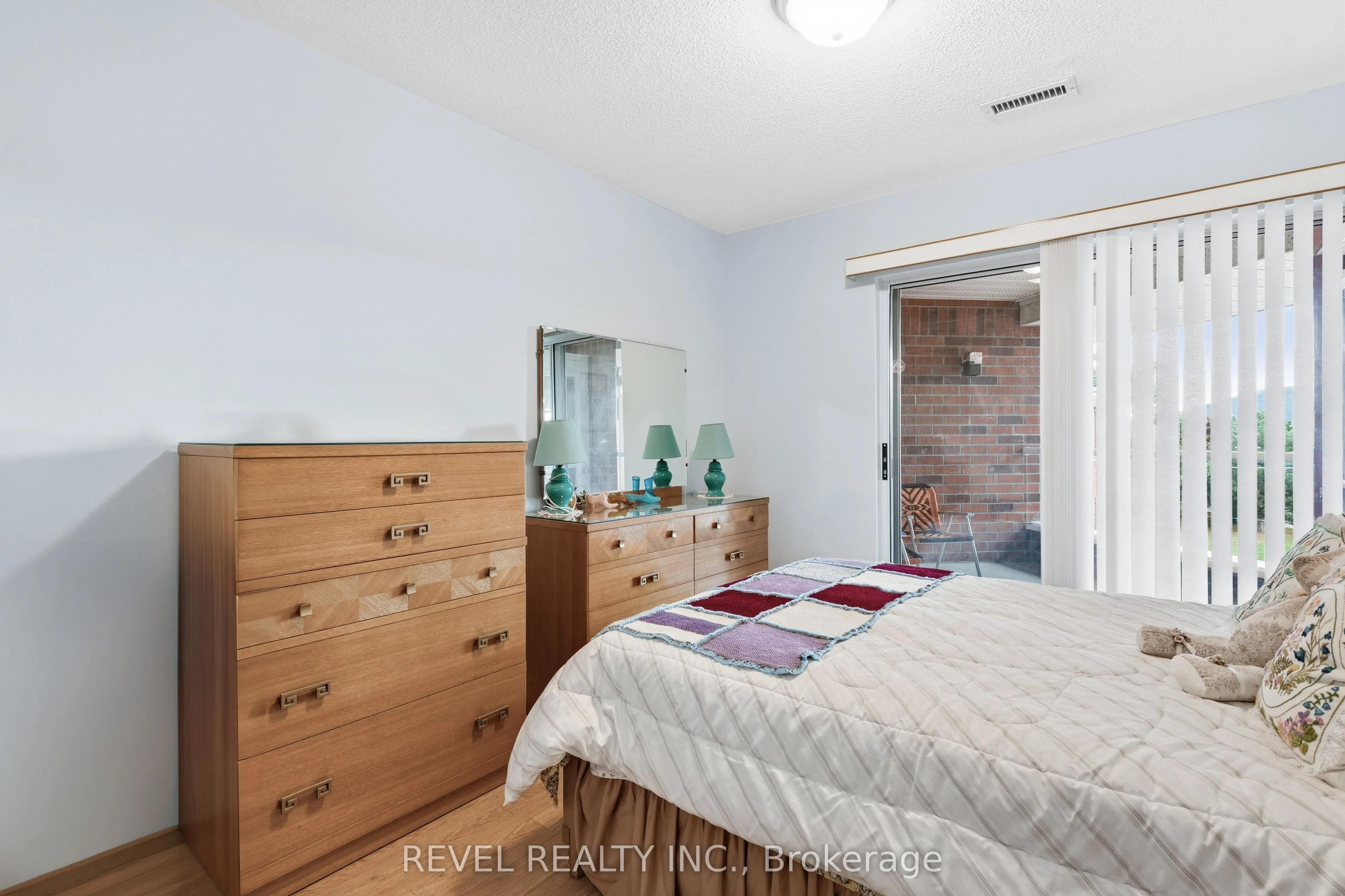 3 Heritage Way, #306