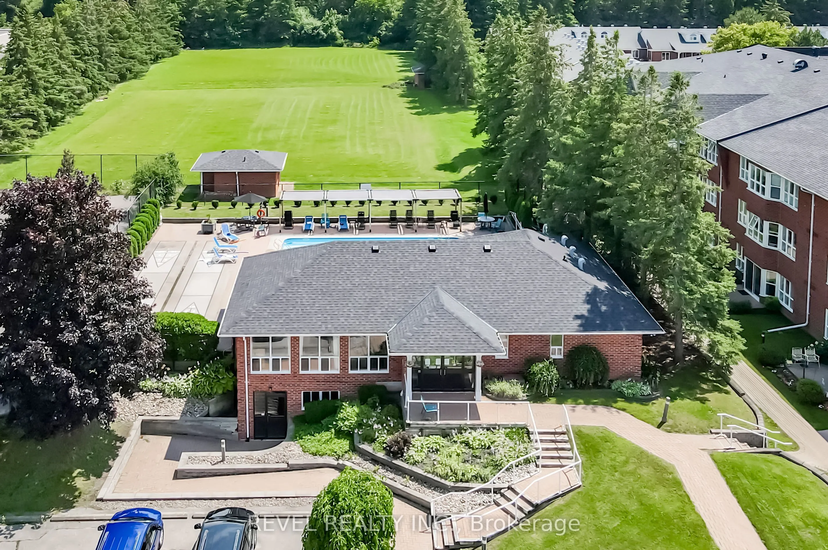 3 Heritage Way, #306