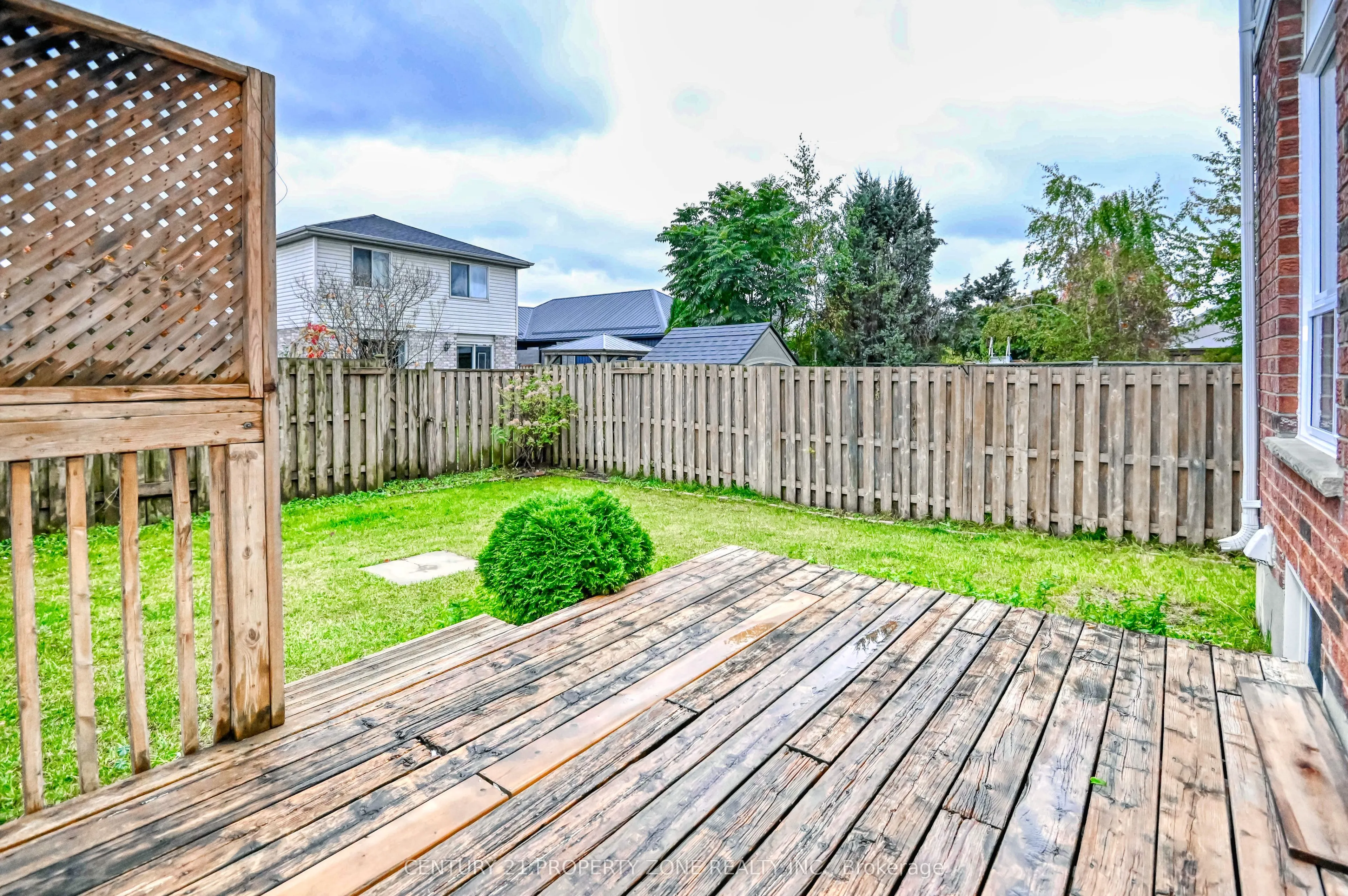 423 OLD NEWBURY Lane