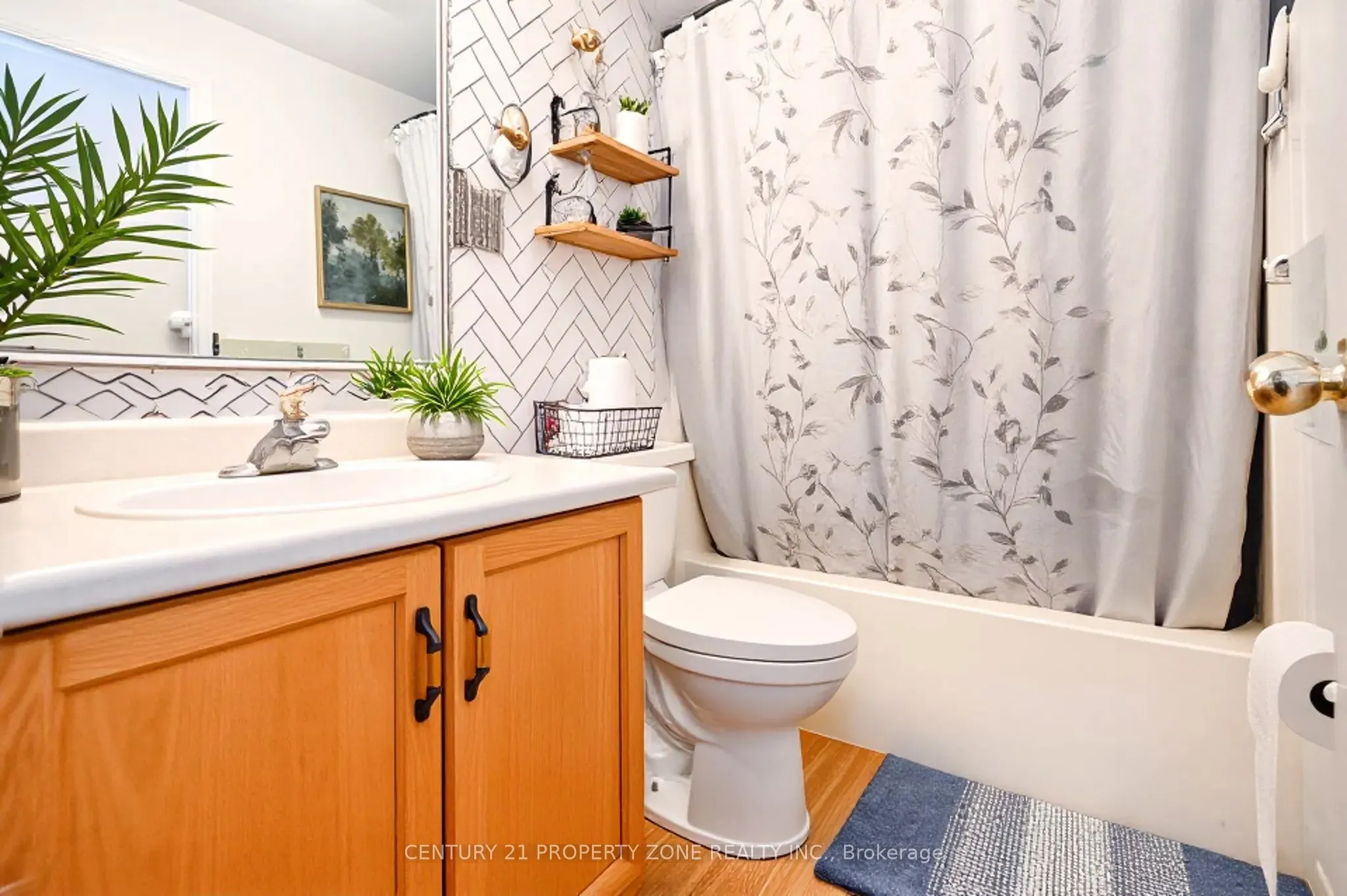 423 OLD NEWBURY Lane