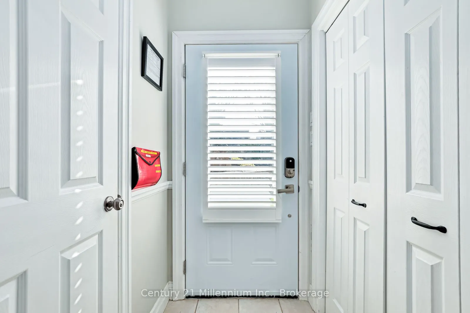 184 Snowbridge Way, #120